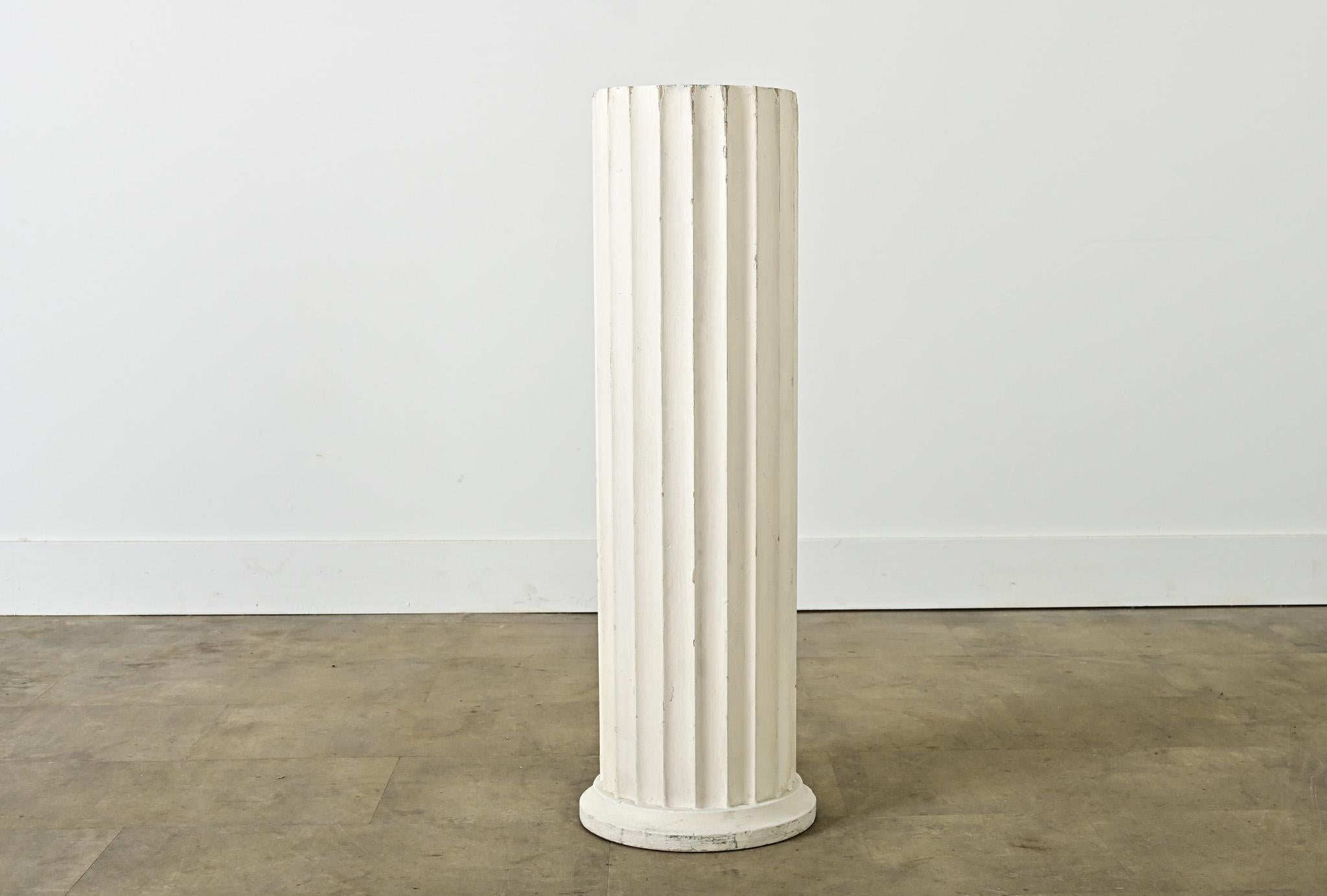 Colonne française en bois peint du 19ème siècle Bon état - En vente à Baton Rouge, LA