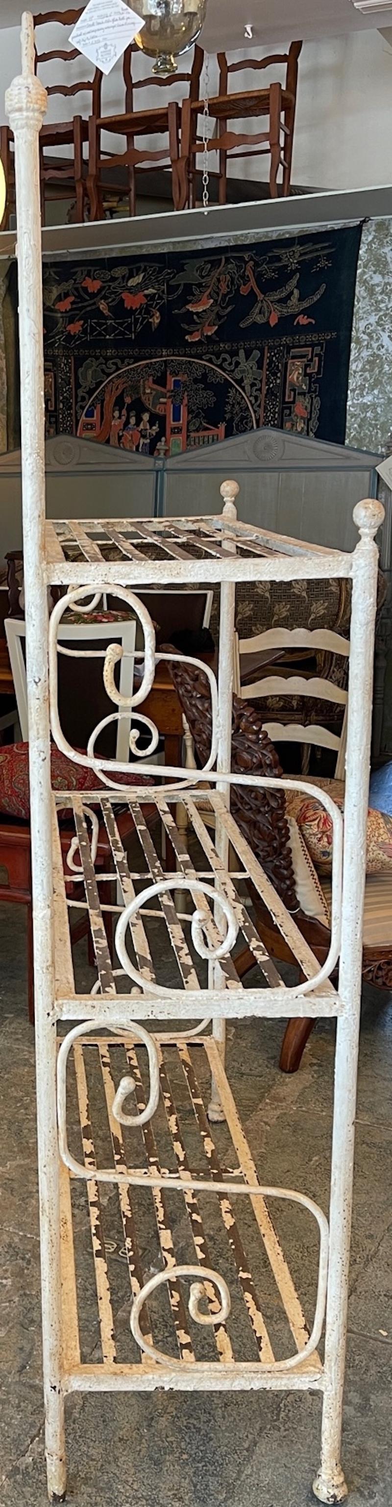 French 19th Century Painted Wrought Iron 3 Shelf Bakers Rack In Distressed Condition For Sale In Santa Monica, CA