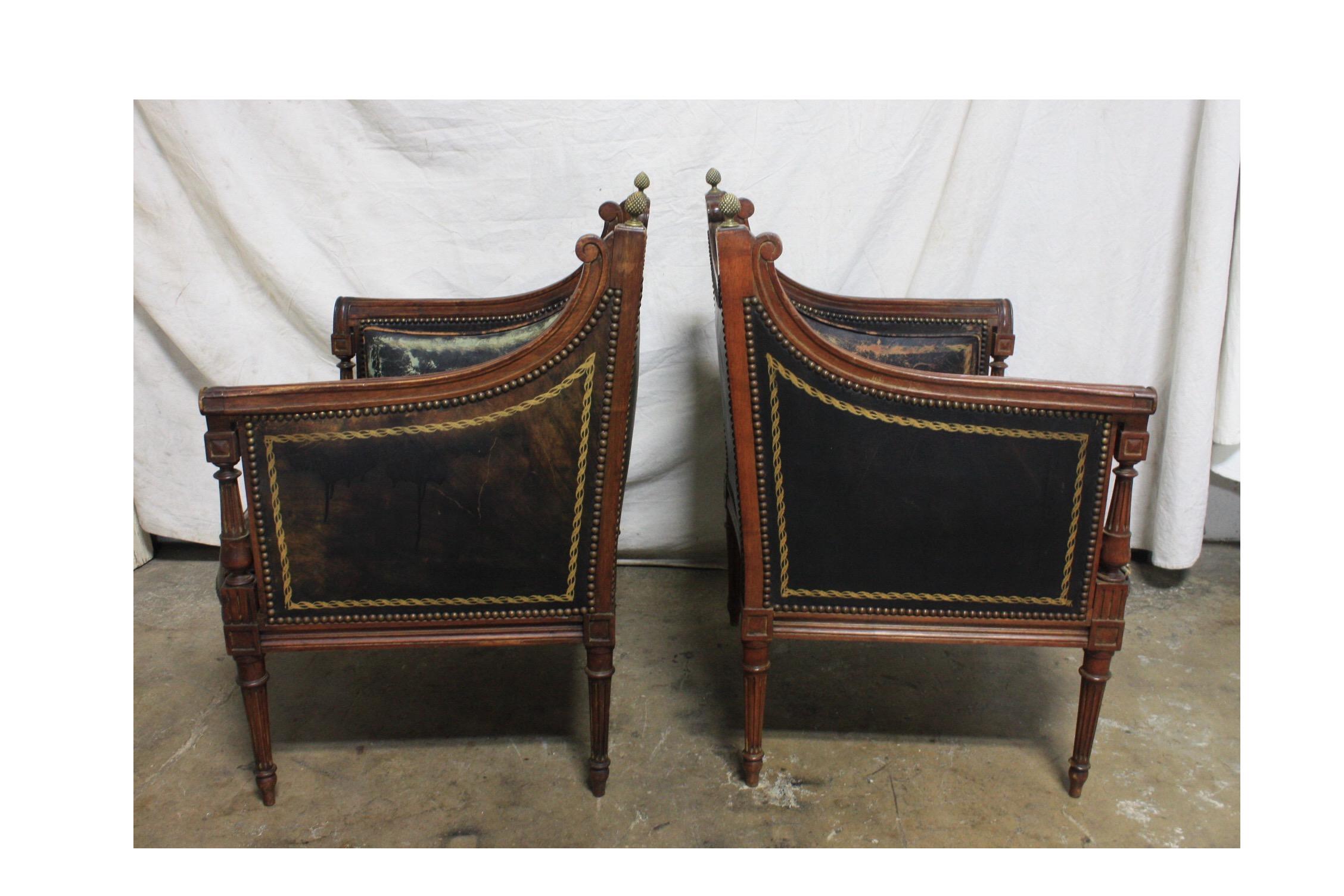 French 19th Century Pair of Bergère Chairs 3