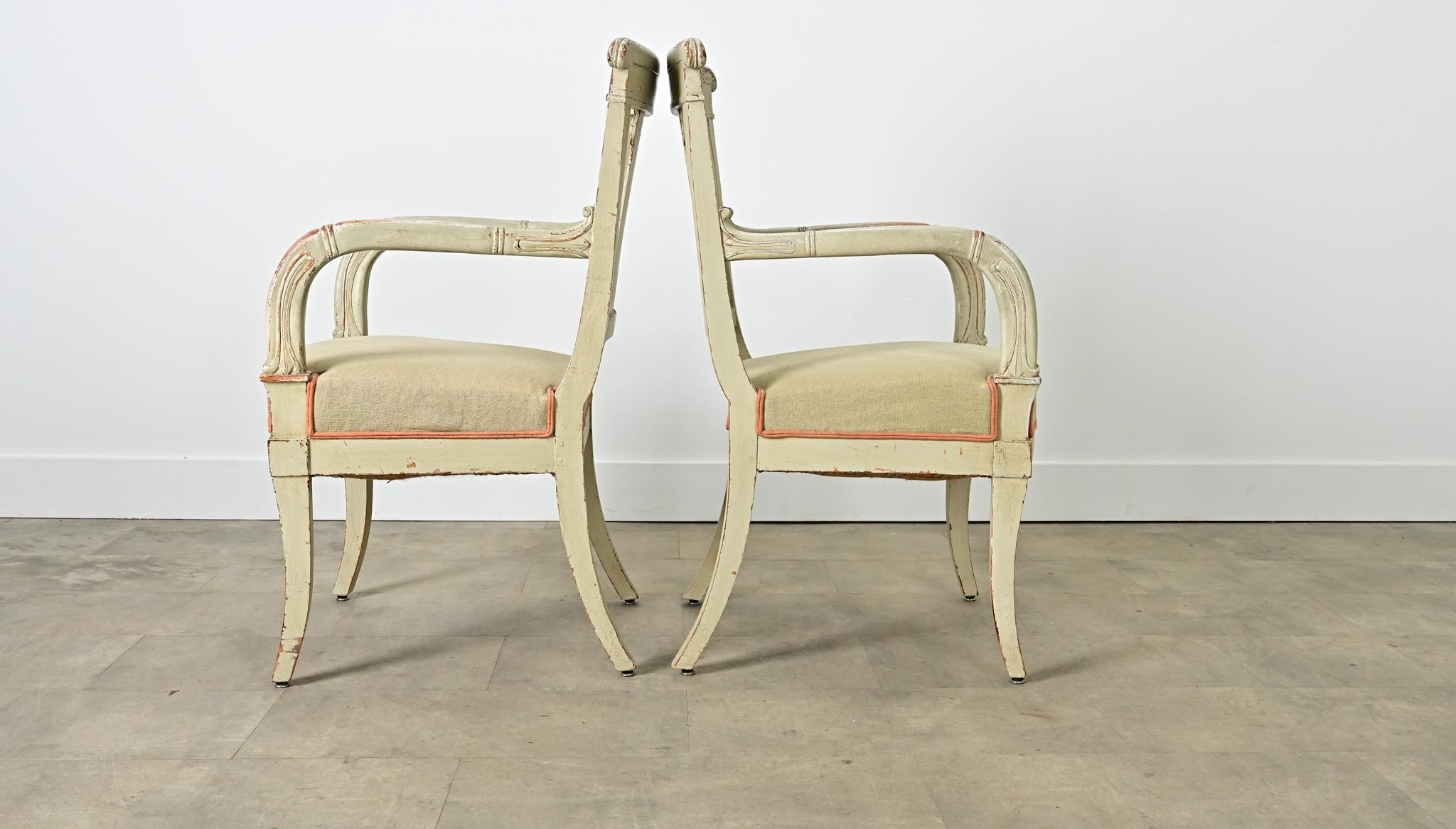 Französisch 19. Jahrhundert Paar Directoire Fauteuils im Angebot 13