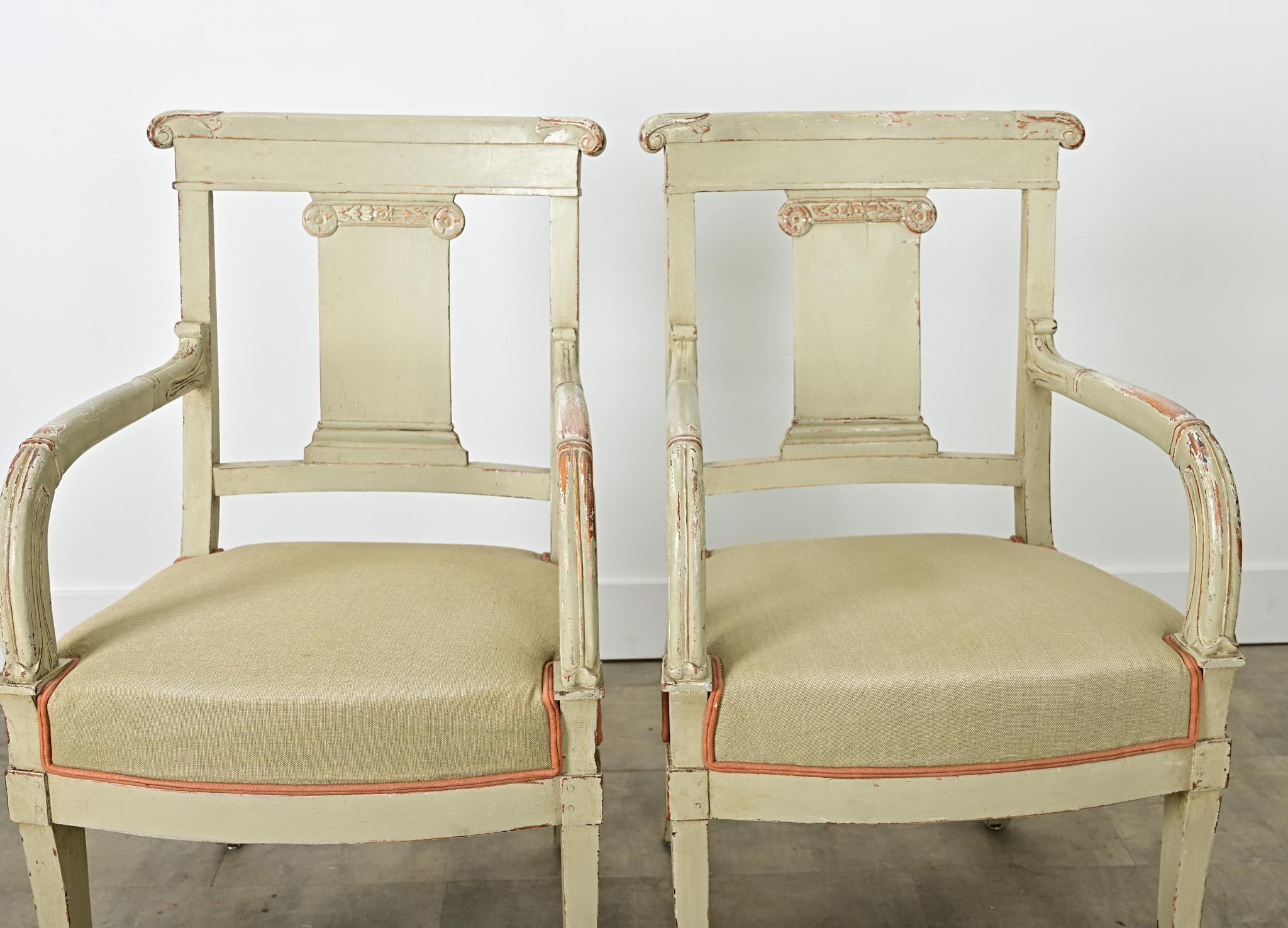 Französisch 19. Jahrhundert Paar Directoire Fauteuils im Angebot 1