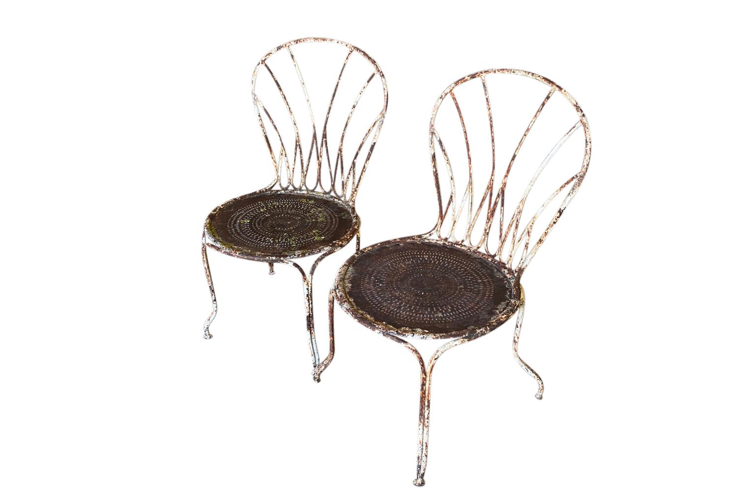 French 19th Century Pair of Garden Chairs In Good Condition In Atlanta, GA