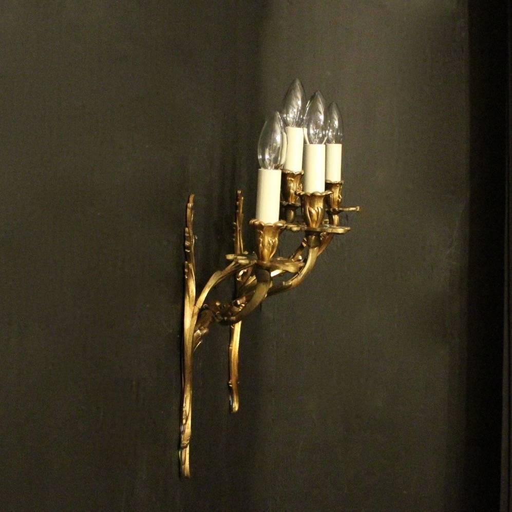 French 19th Century Pair of Gilded Antique Wall Sconces 3
