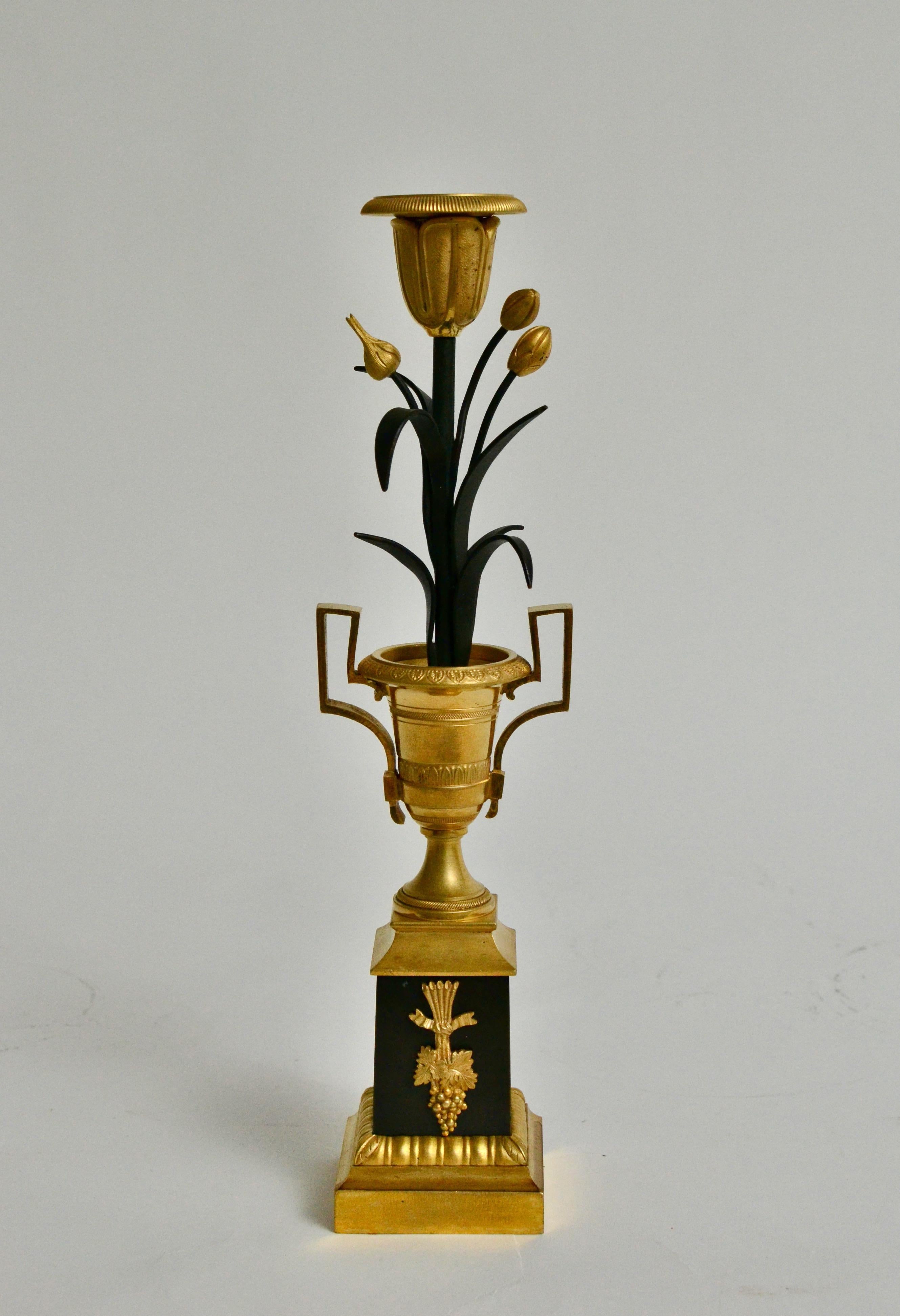 French 19th Century Pair of Gilt and Patinated Candlesticks  In Good Condition In Stockholm, SE