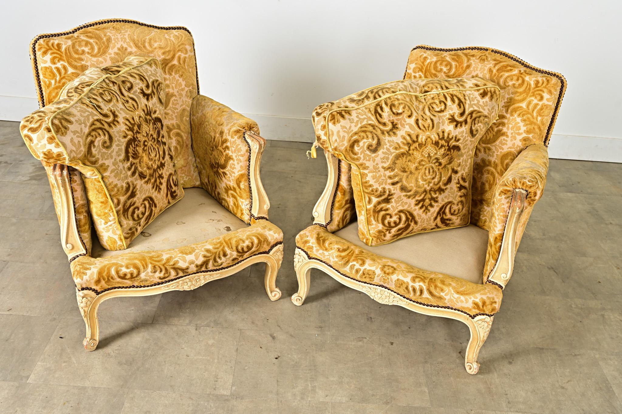 French 19th Century Pair of Louis XV Style Bergeres For Sale at 1stDibs