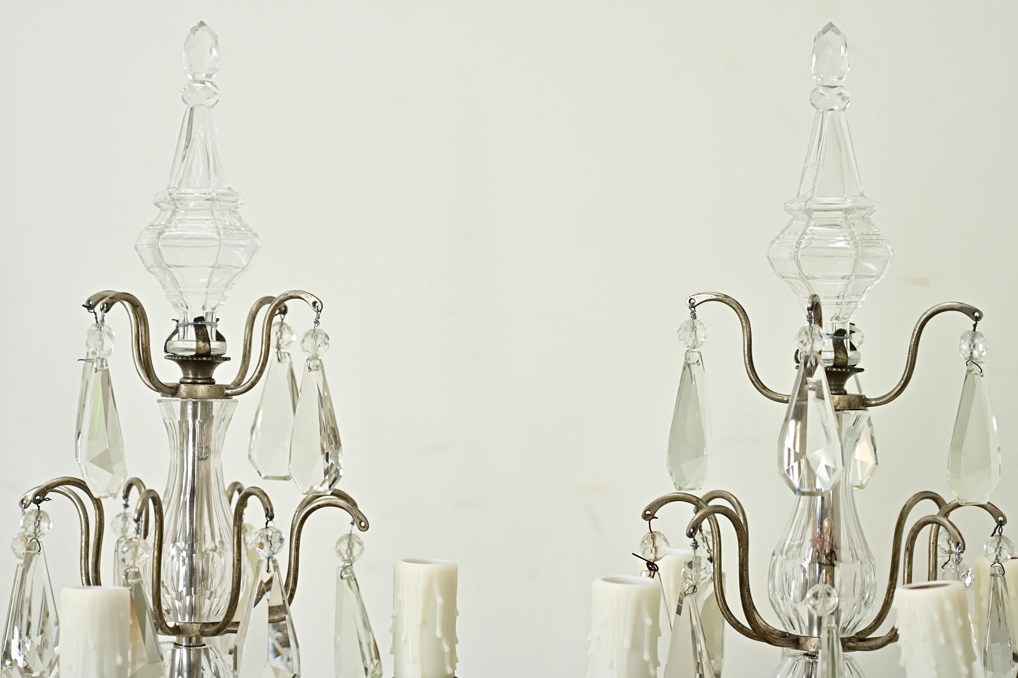 Pareja de Girándolas de Cristal Francesas del Siglo XIX en Bueno estado para la venta en Baton Rouge, LA