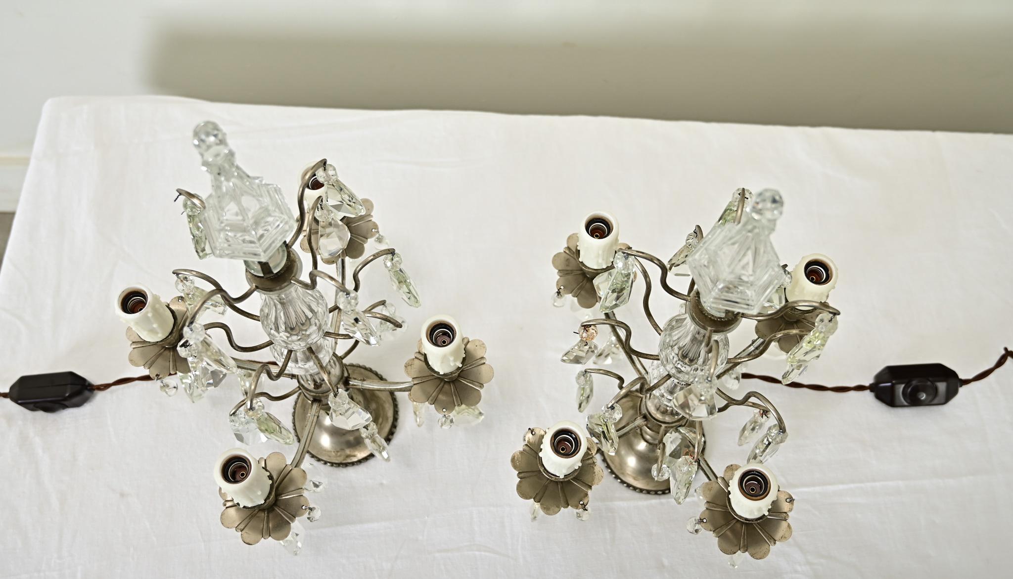 Pareja de Girándolas de Cristal Francesas del Siglo XIX en venta 1