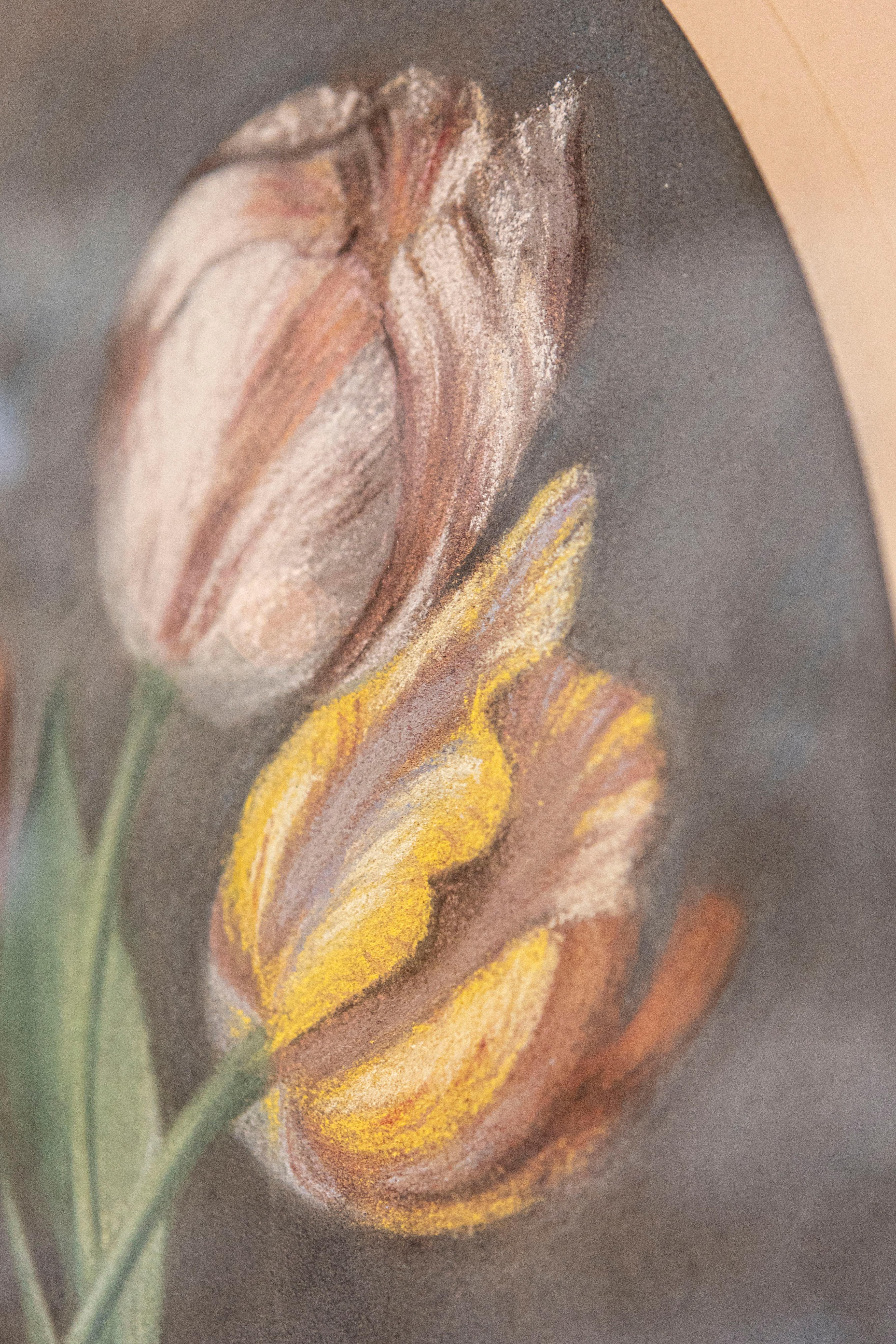 French 19th Century Pastel Still-Life Painting Depicting a Bouquet of Tulips In Good Condition For Sale In Atlanta, GA