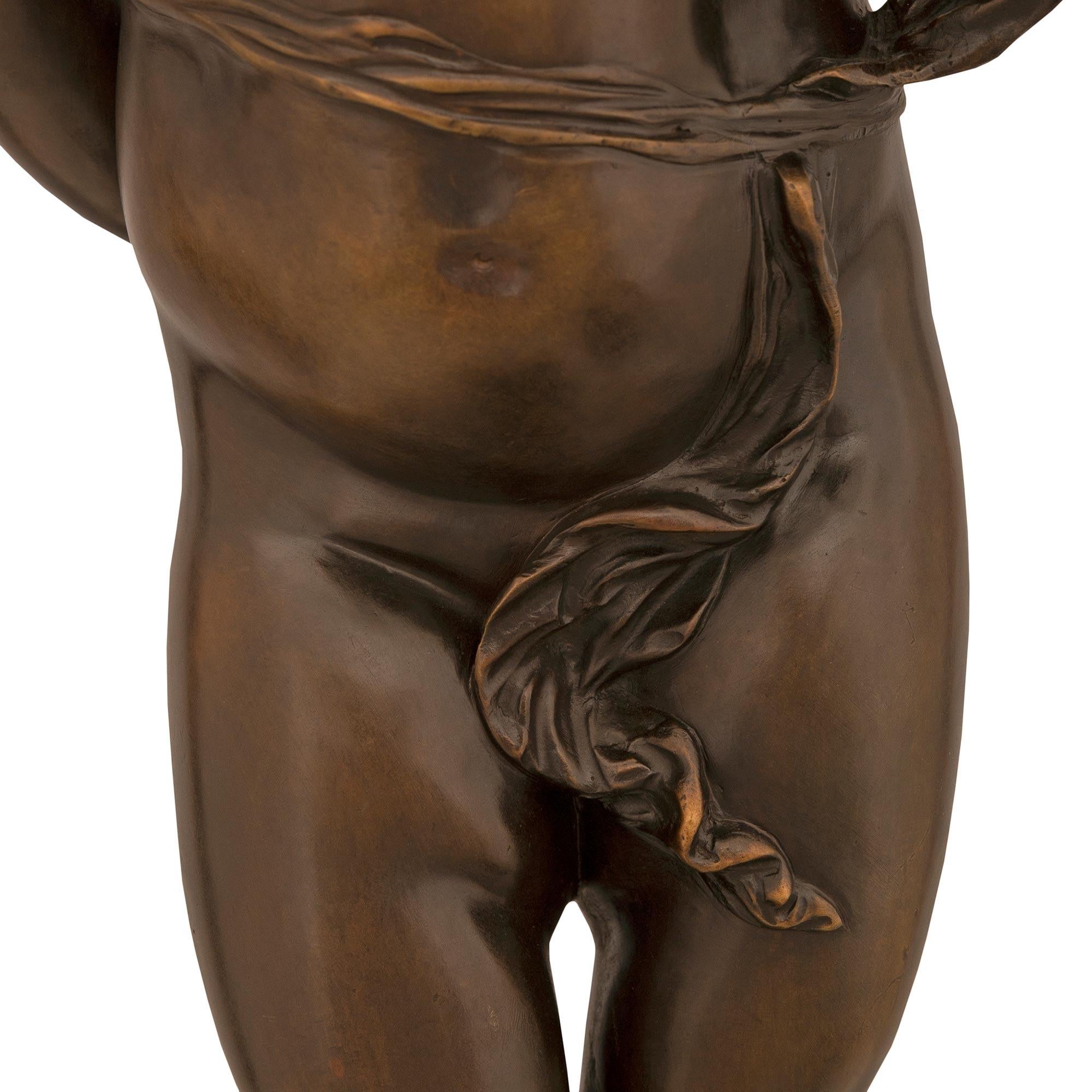 Bronze patiné français du 19ème siècle attribué à Fervill Suan en vente 2