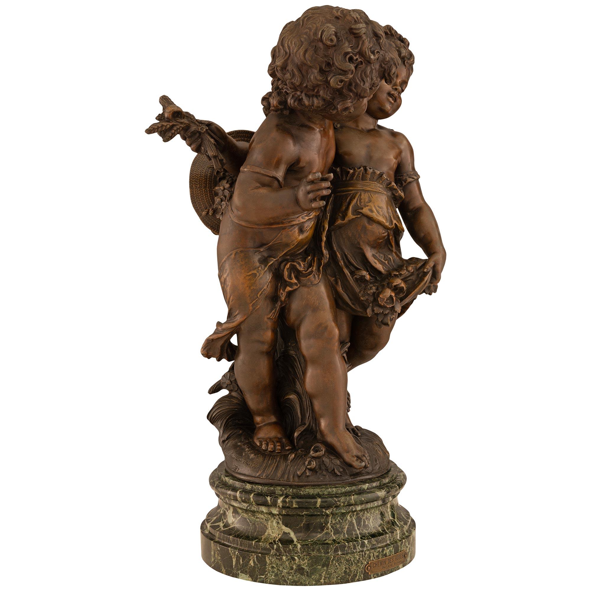 Patiné Bronze patiné français du XIXe siècle intitulé « Chemin des Roses » par August Morea en vente