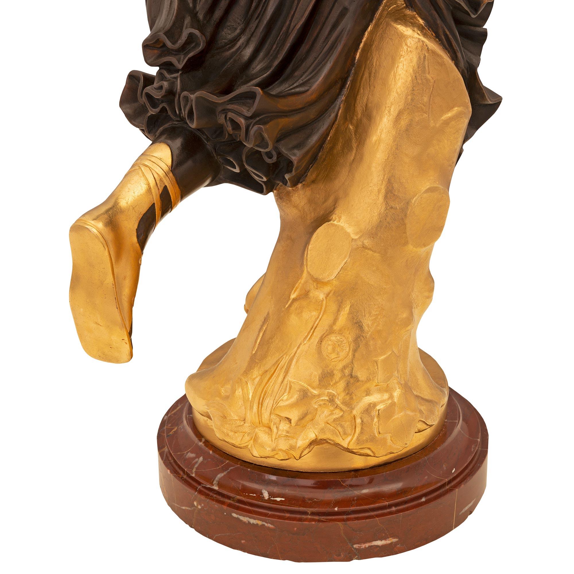 Statue française du 19ème siècle en bronze patiné, bronze doré et marbre signée Clsinger en vente 3