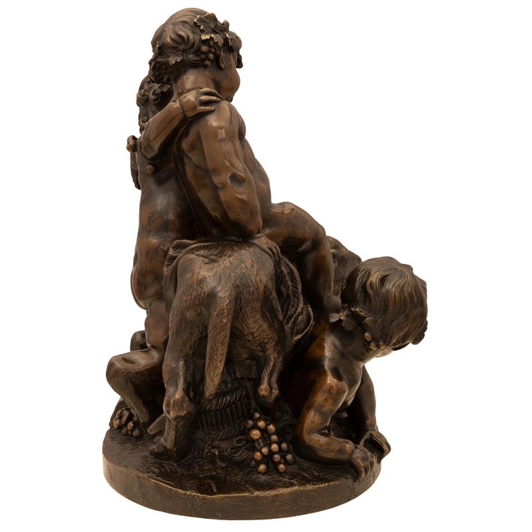 French 19th Century Patinated Bronze Statue For Sale 1