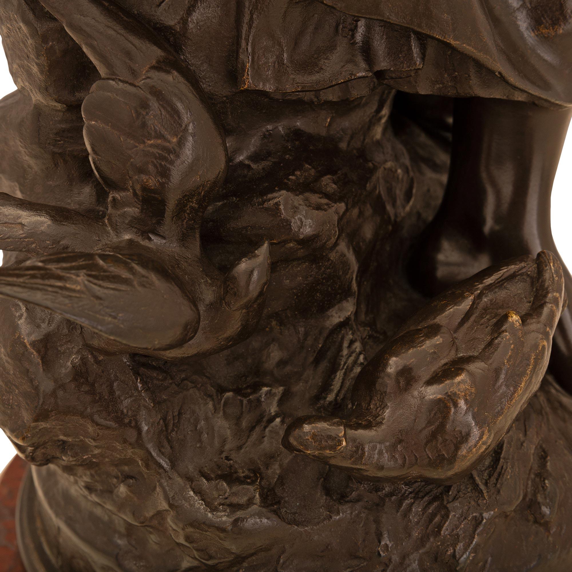Patinierte Bronzestatue aus dem 19. Jahrhundert im Angebot 3