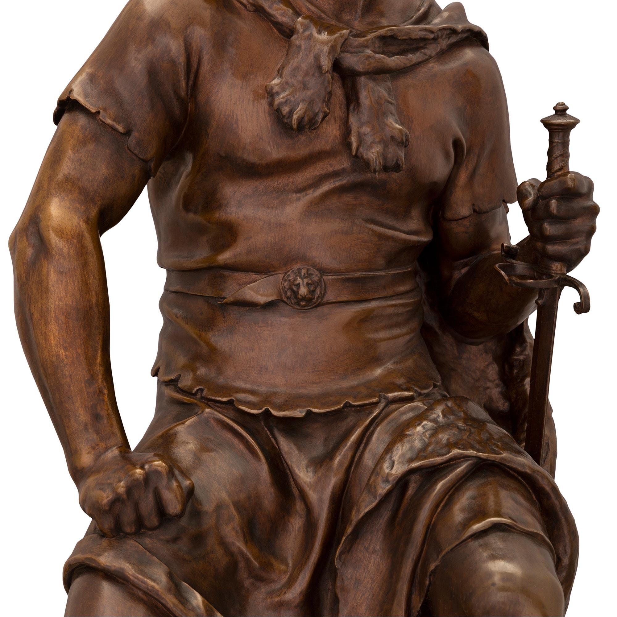 Statue française du 19ème siècle en bronze patiné signée P. Dubois et F. Barbedienne en vente 2