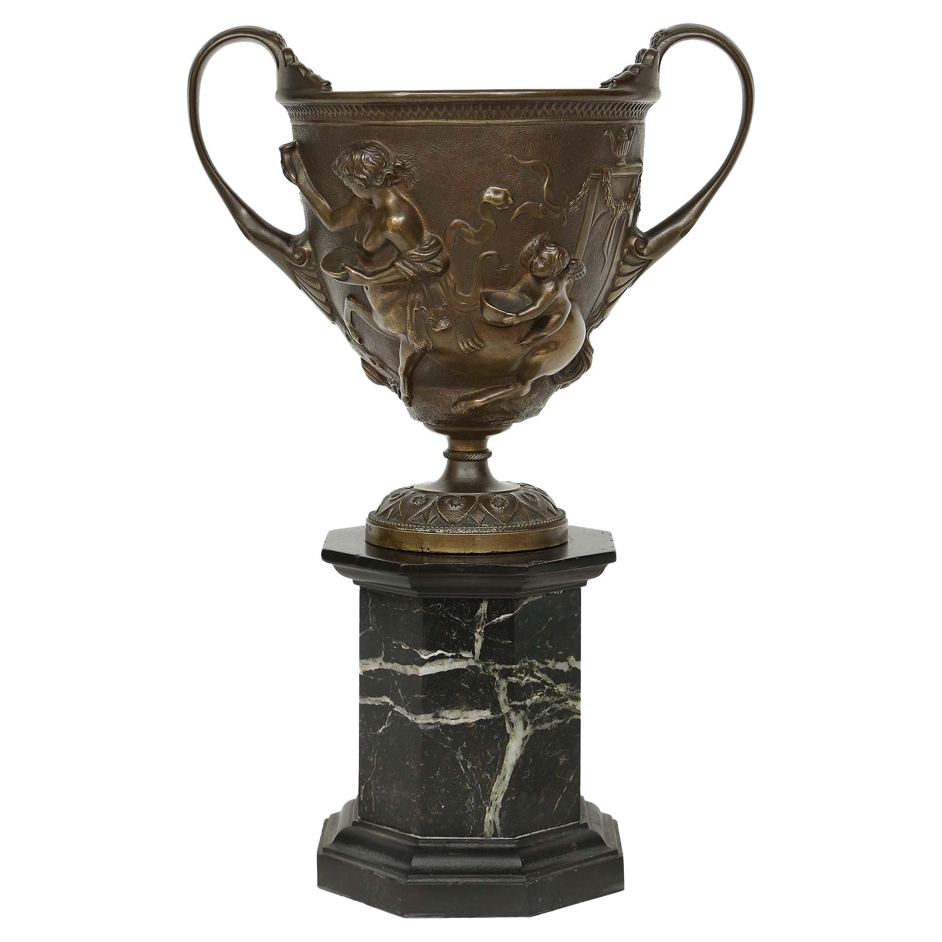 French 19th Century Patinated Bronze Tazza on a Black Belgium Marble Base For Sale