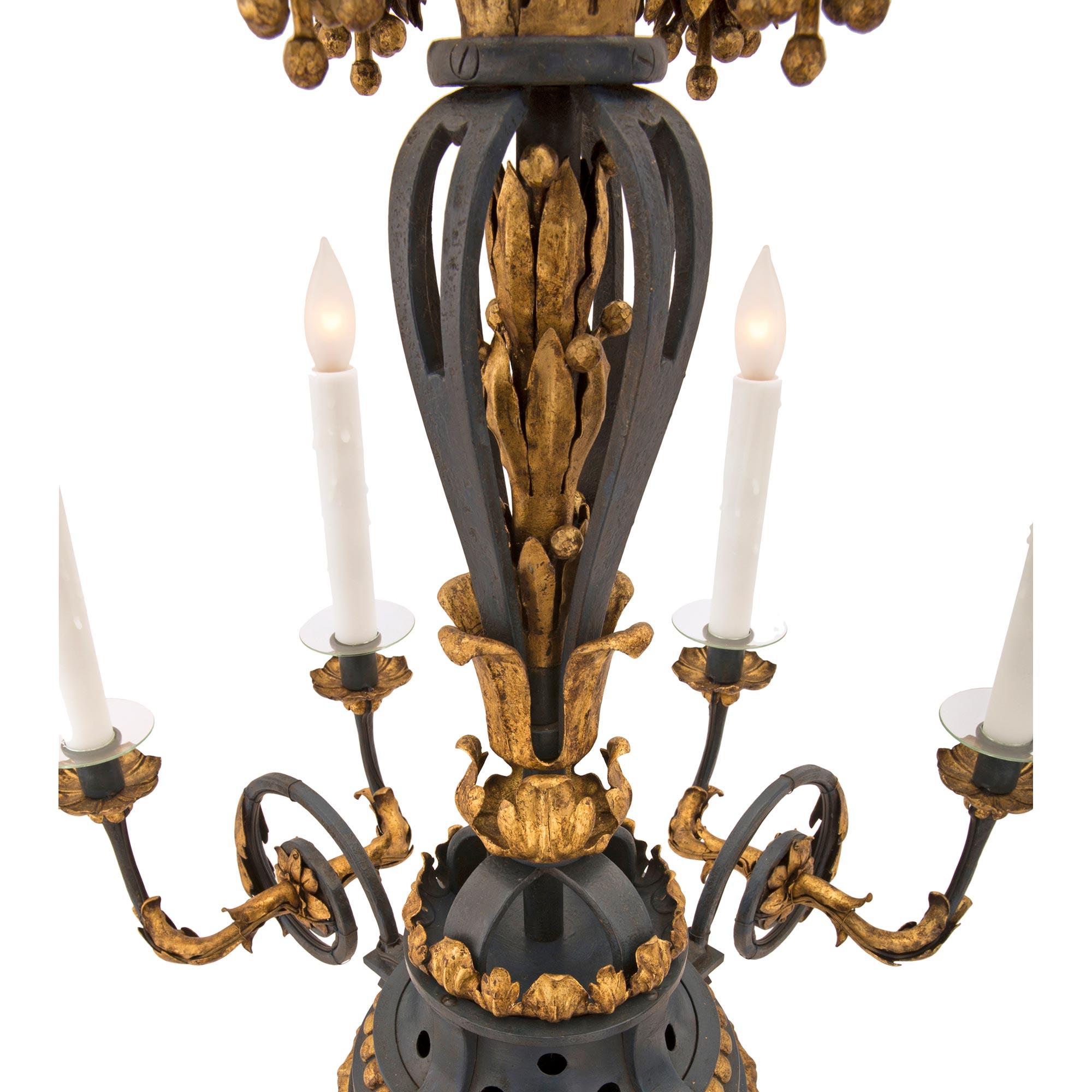 French 19th Century Patinated Dark Blue Wrought Iron and Gilt Metal Chandelier For Sale 2