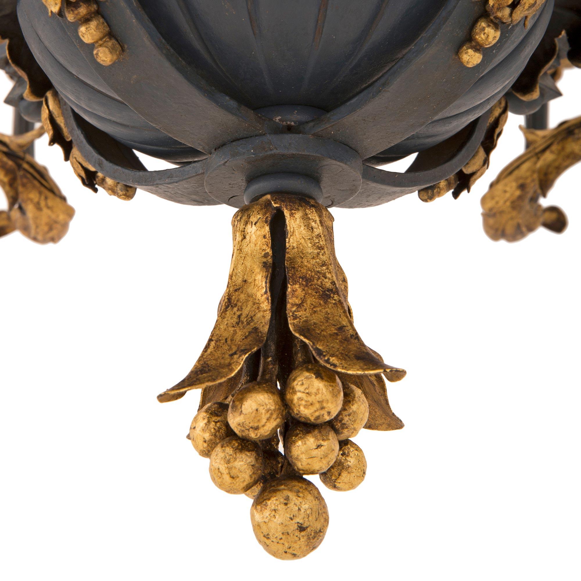 French 19th Century Patinated Dark Blue Wrought Iron and Gilt Metal Chandelier For Sale 5