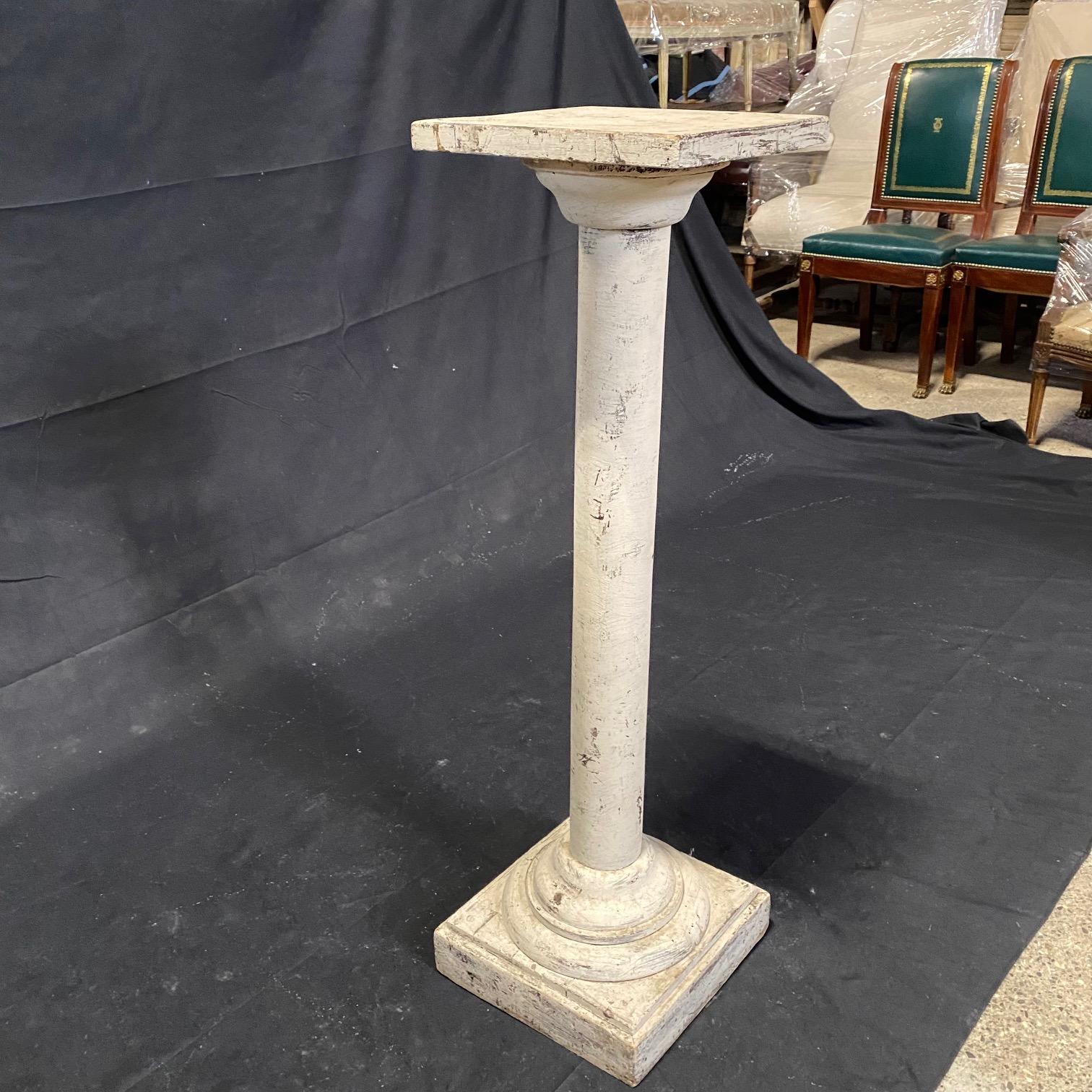  French 19th Century Pedestal Wood Plant Stand or Column with Original Paint For Sale 1