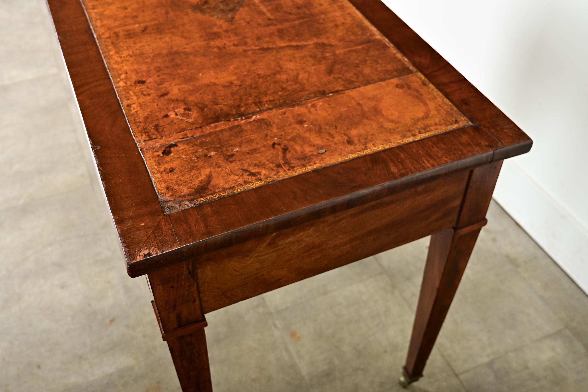 French 19th Century Petite Directoire Desk For Sale 4
