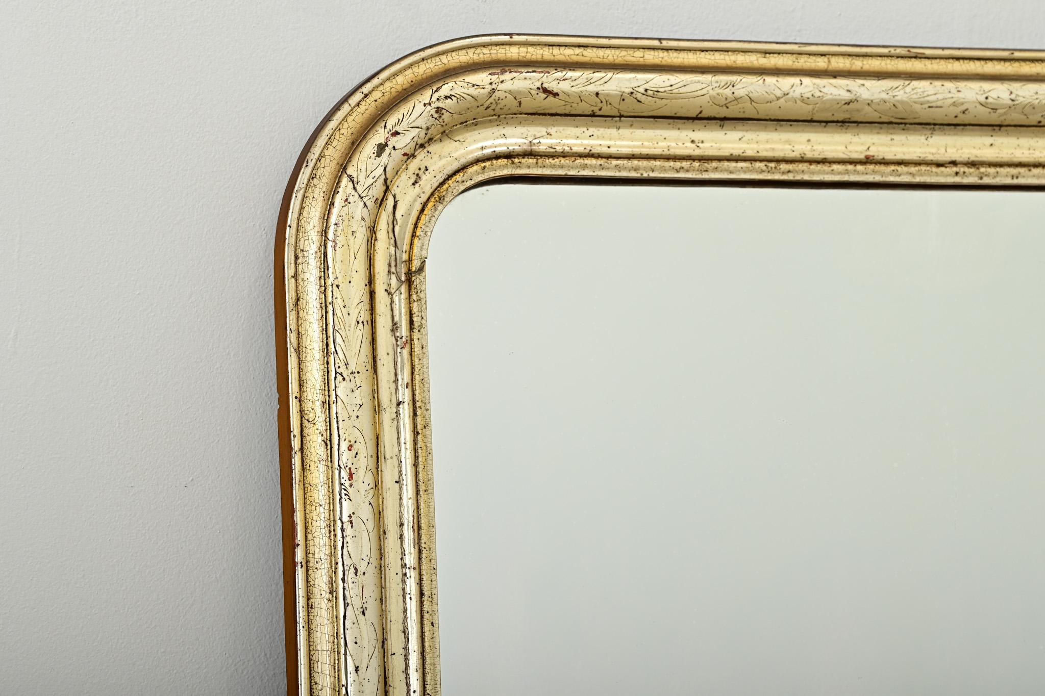 Or Petite Miroir Louis Philippe doré du 19ème siècle en vente