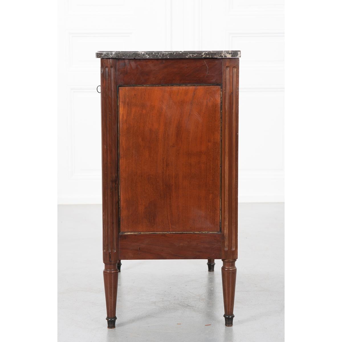 French 19th Century Petite Louis XVI Style Commode In Good Condition In Baton Rouge, LA