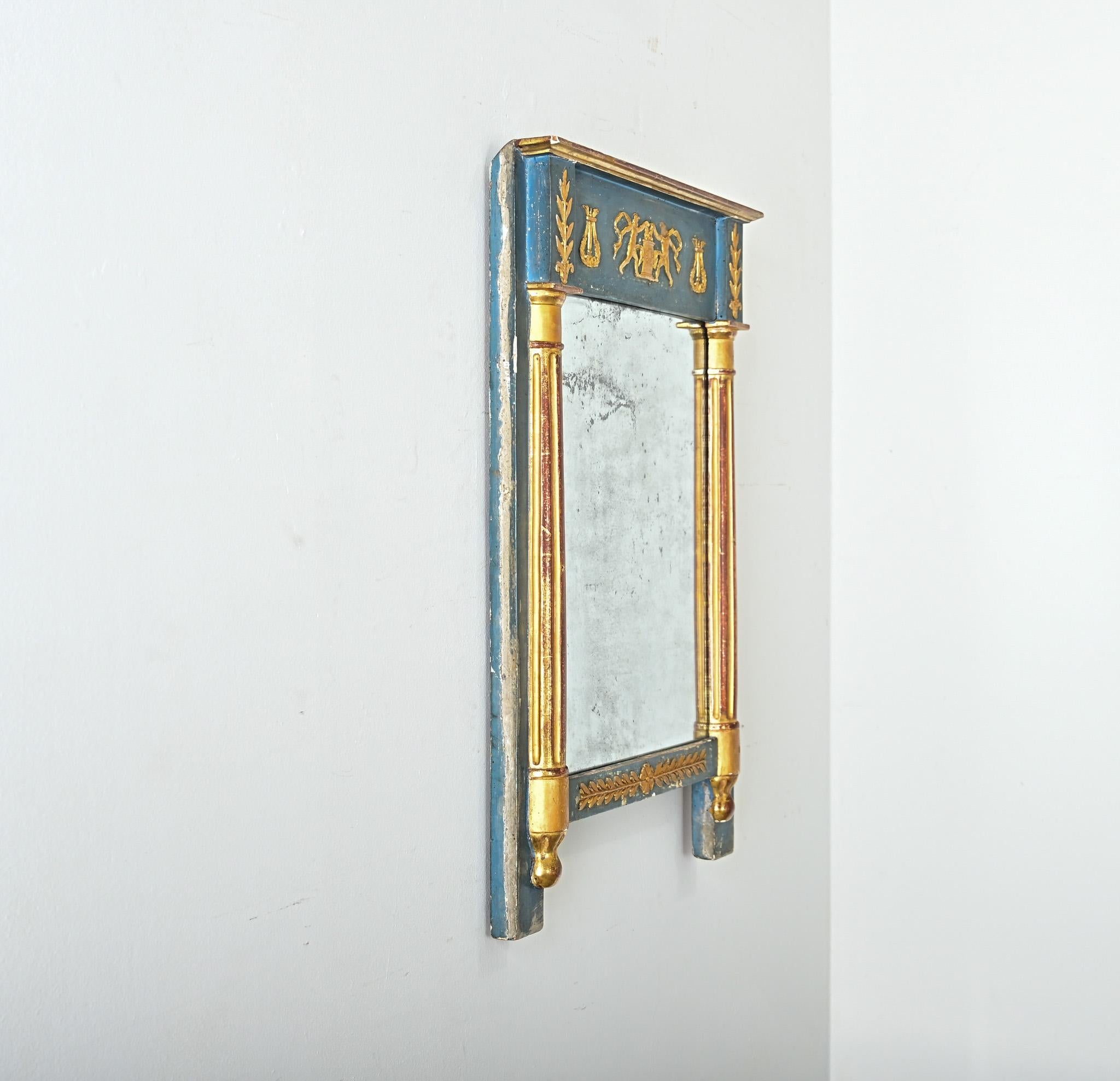 Oro Petite Trumeau neoclassico francese del XIX secolo in vendita