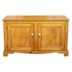 French 19th Century Pine Buffet with Two Doors and Carved Ogee Bracket Feet