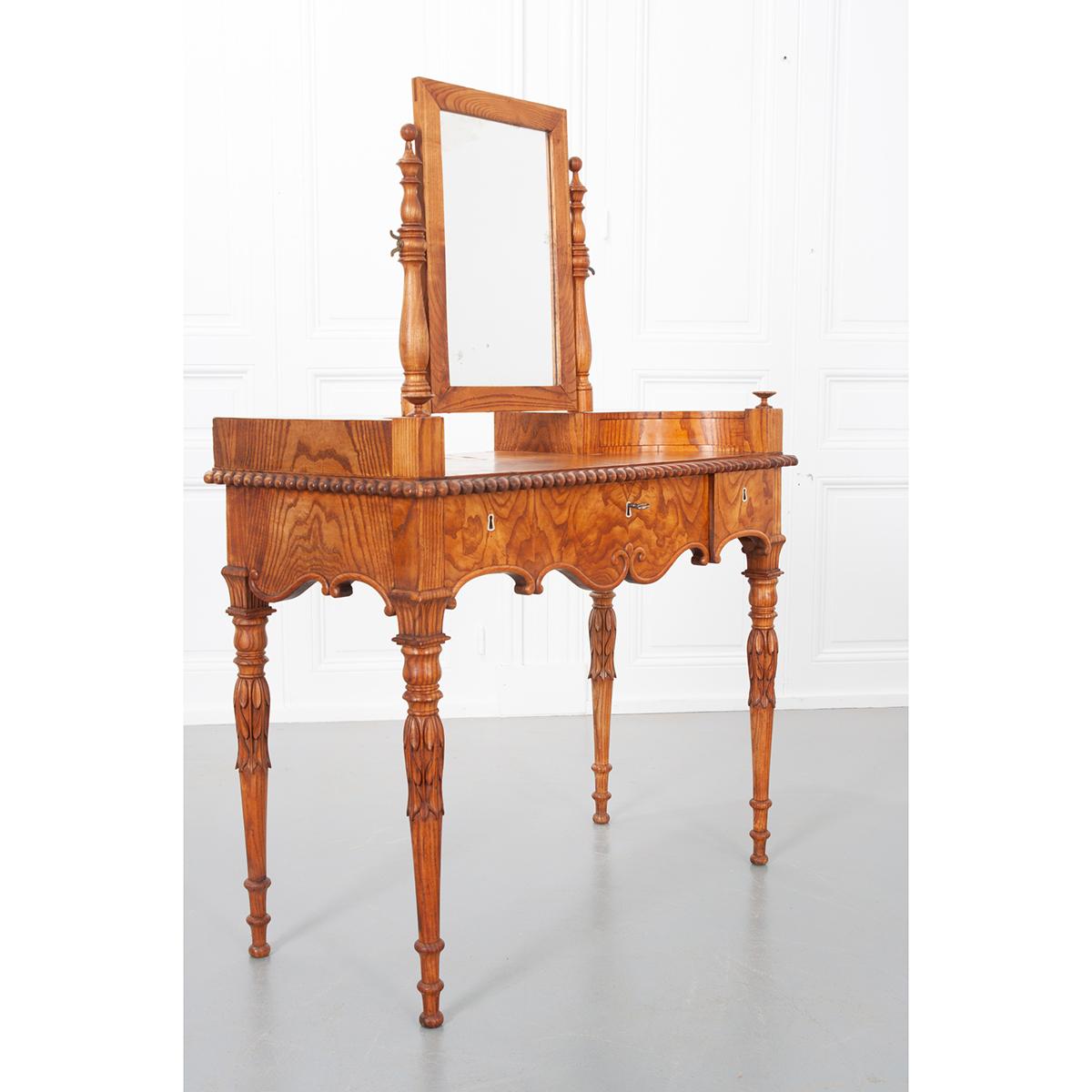 French 19th Century Pine Dressing Table 11