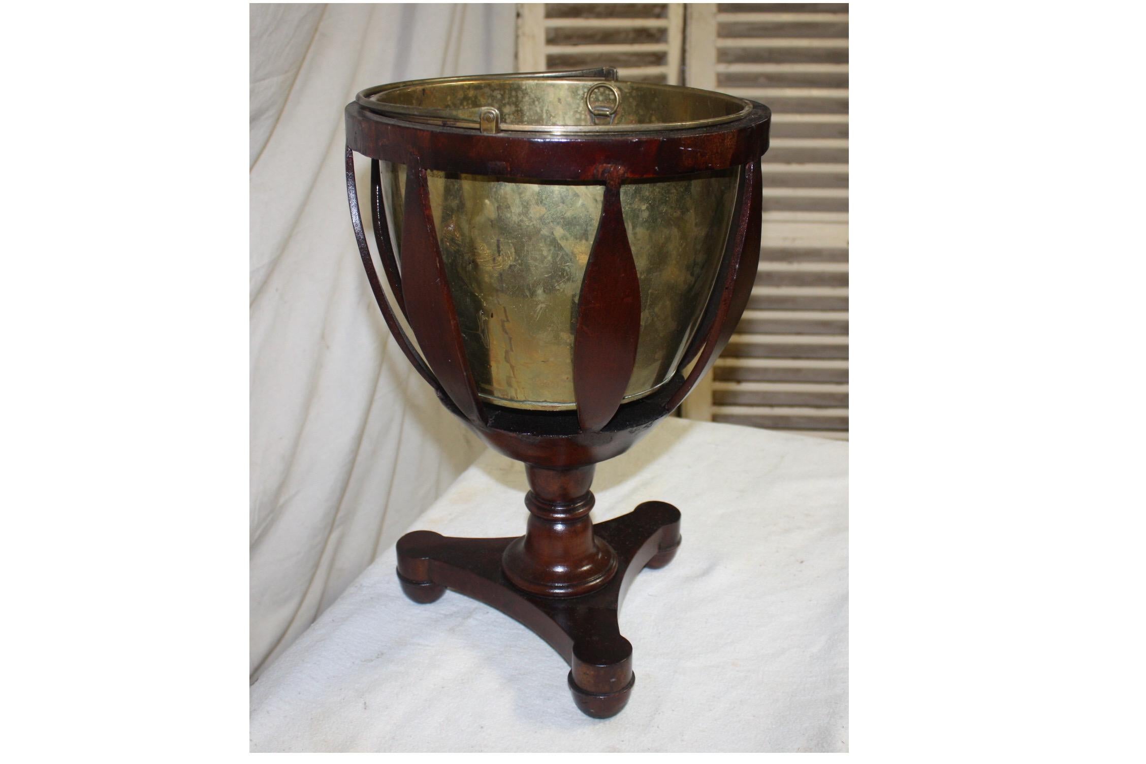 Copper French 19th Century Planter For Sale