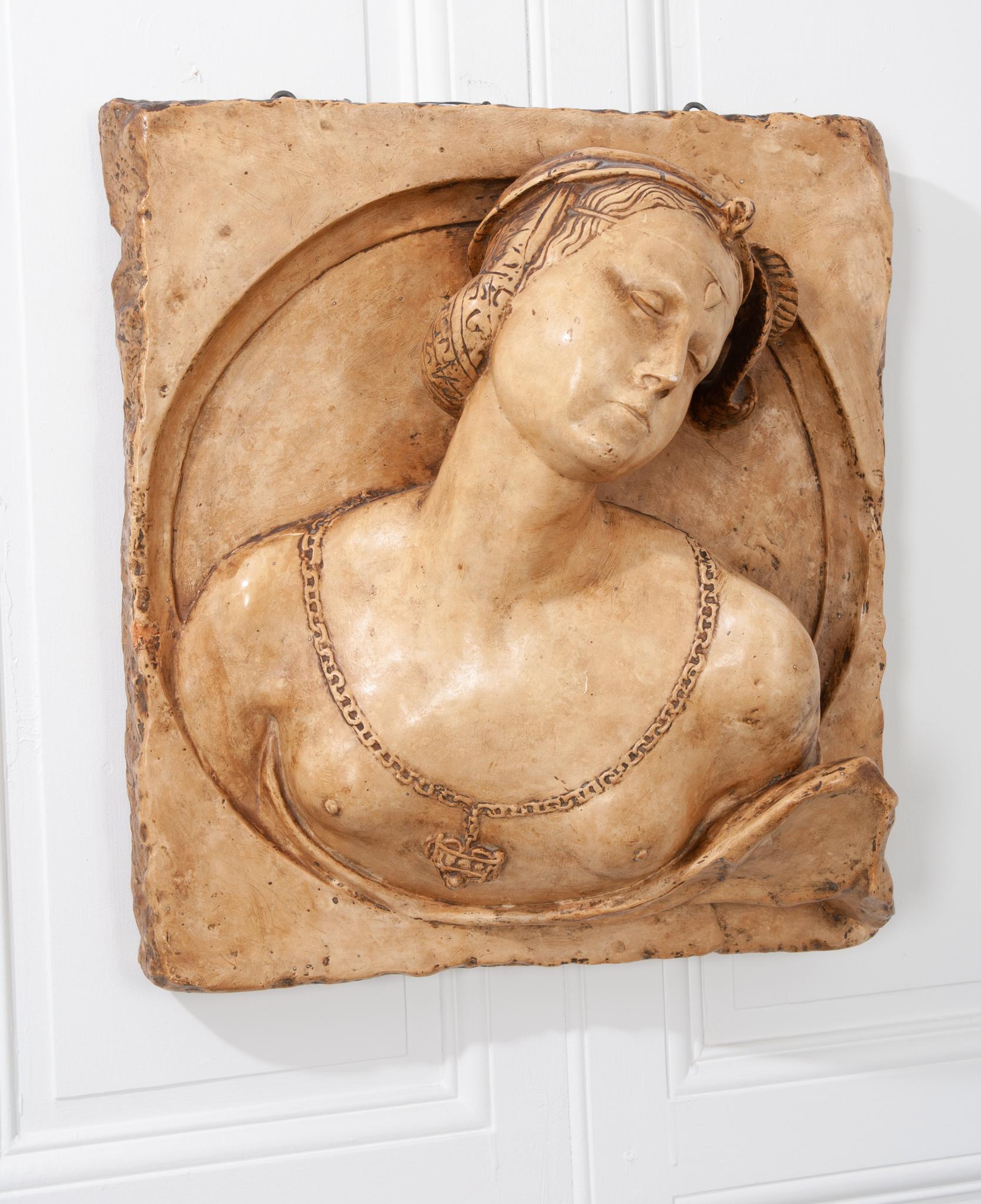 French 19th Century Plaster Copy of Lady from the Louvre For Sale 4