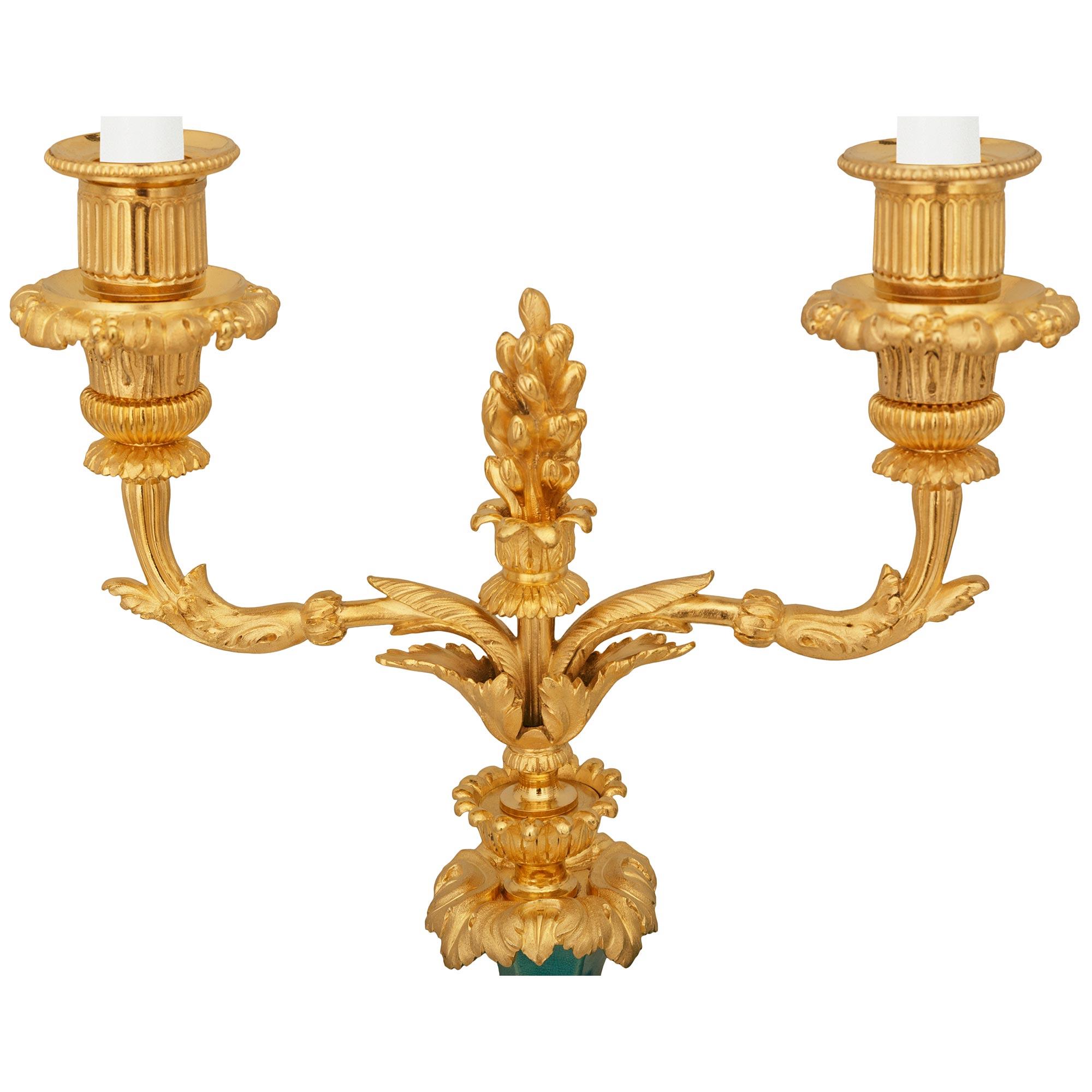 XIX secolo French 19th century Porcelain and Ormolu garniture set, stamped S.F.R.A. in vendita