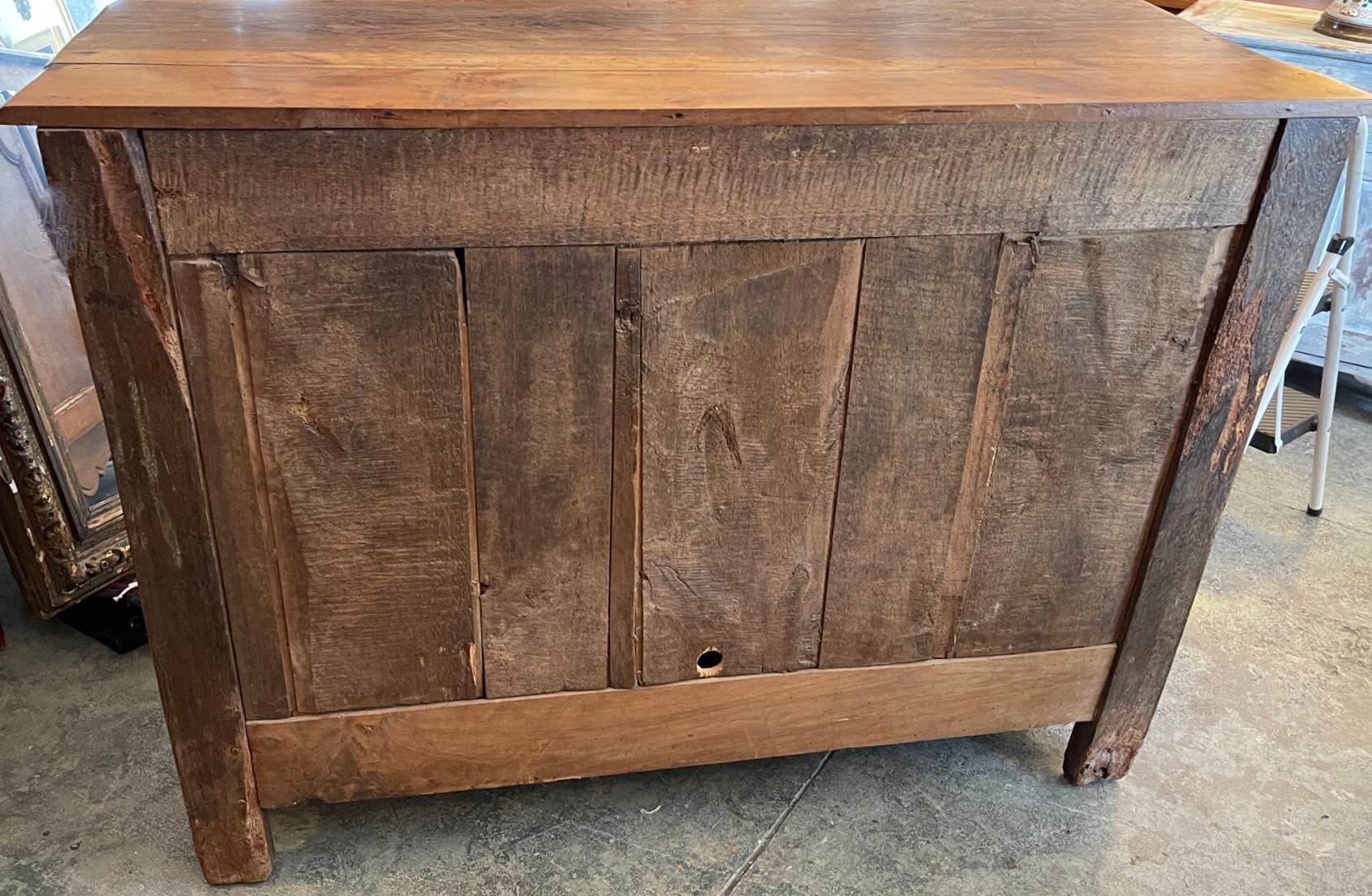 Walnut French 19th Century Provençal 2 Doors Buffet For Sale