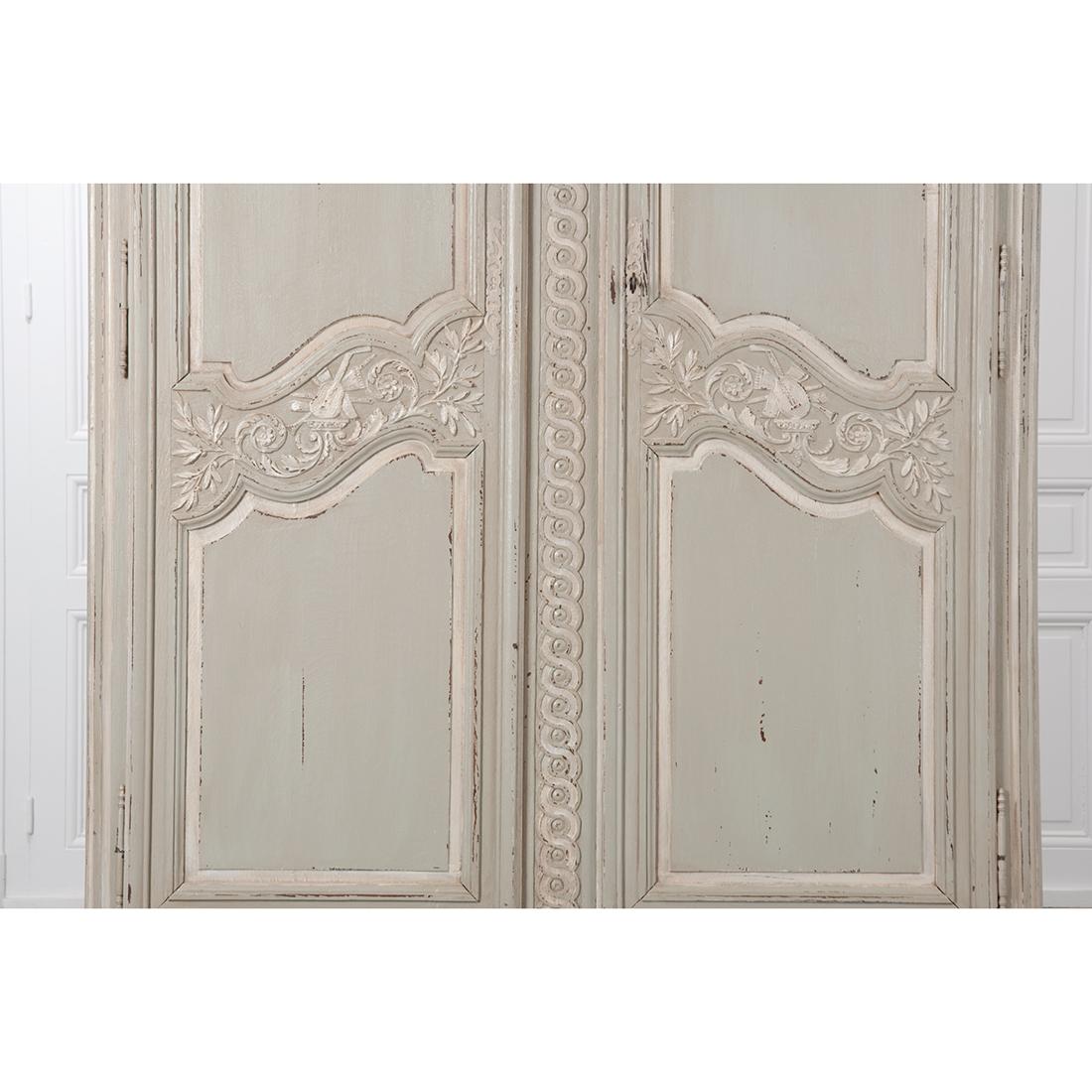 French 19th Century Provincial Armoire 3