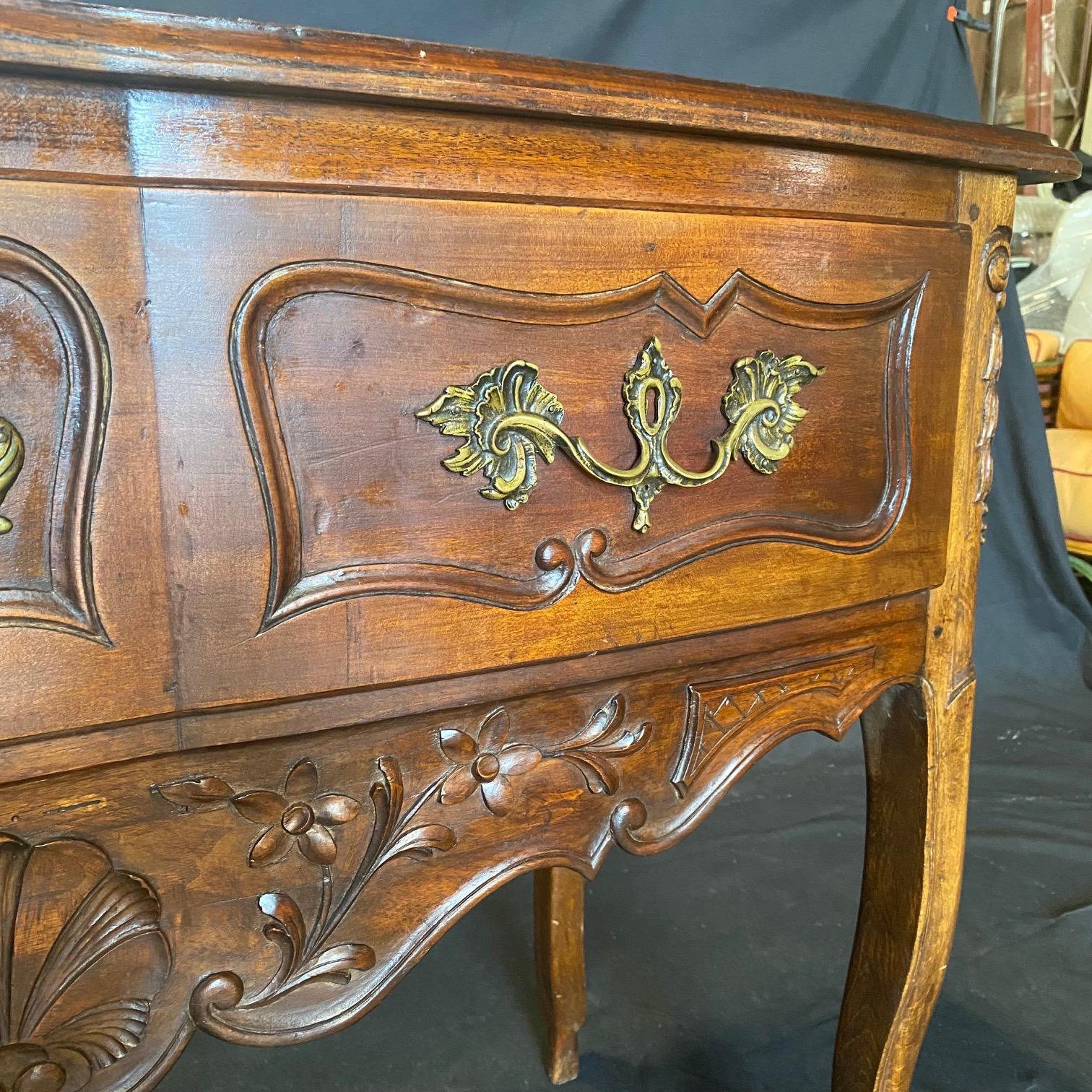 French 19th Century Provincial Carved Walnut Sideboard Buffet For Sale 7
