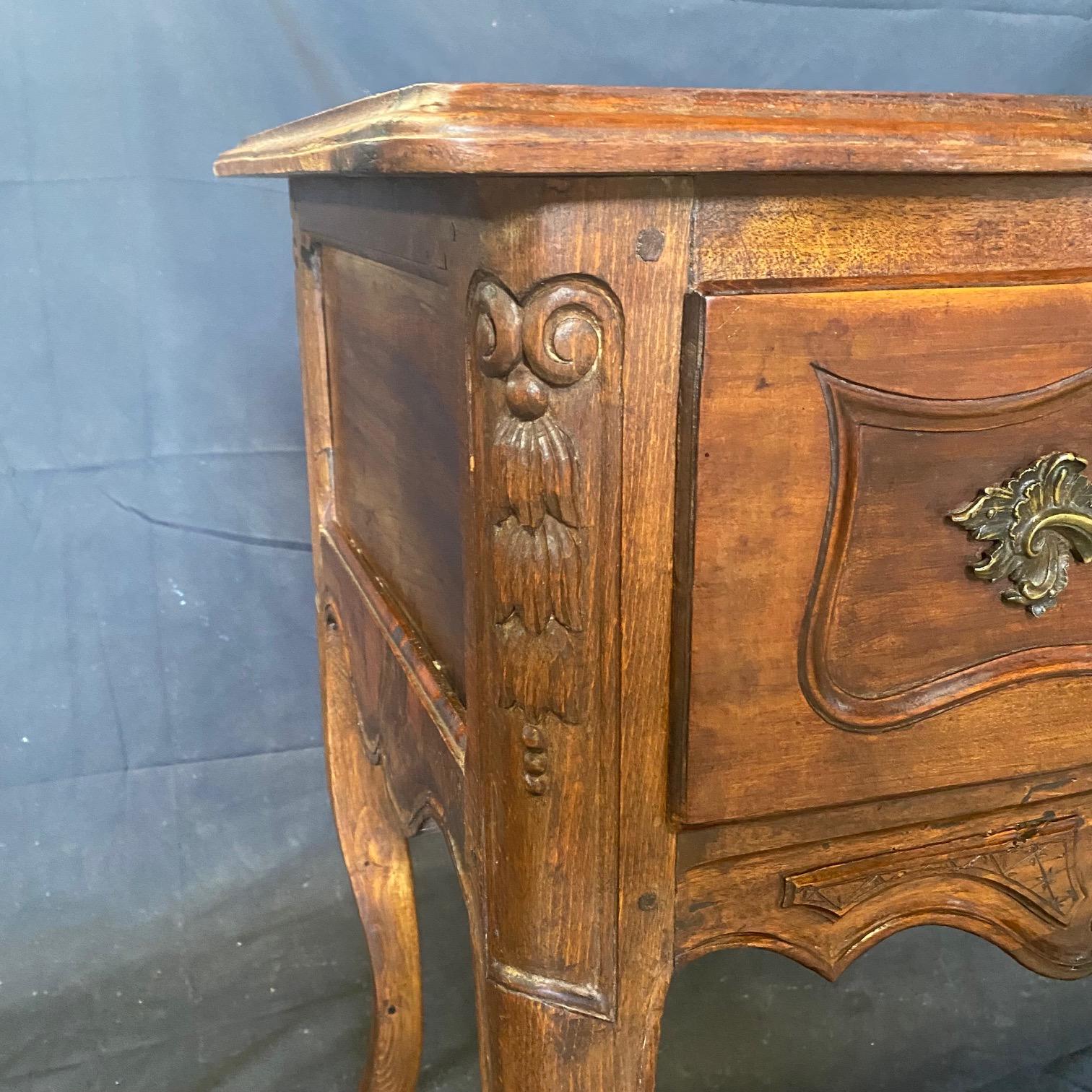 French 19th Century Provincial Carved Walnut Sideboard Buffet For Sale 1