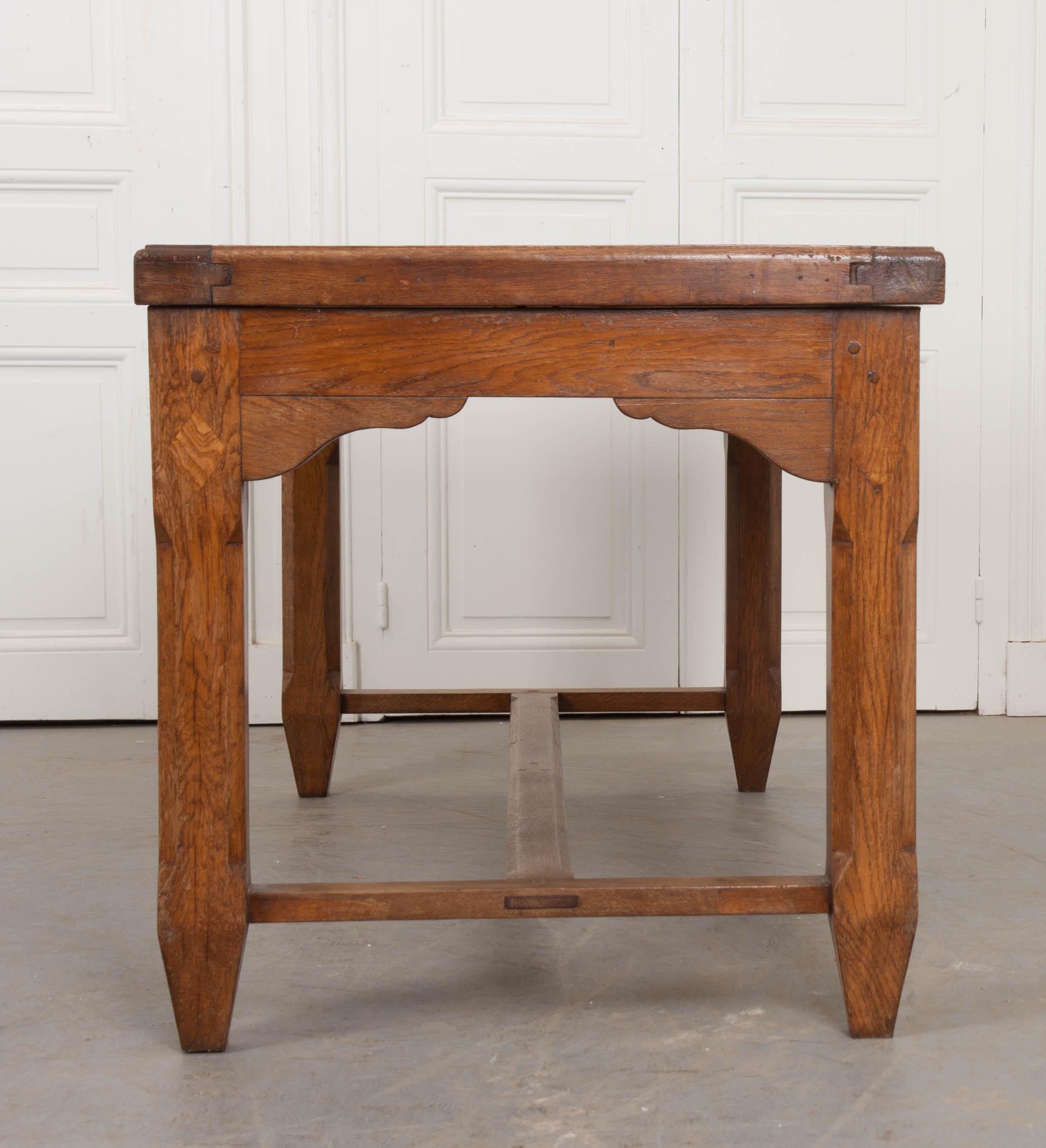 French 19th Century Provincial Oak Refectory Table In Good Condition In Baton Rouge, LA
