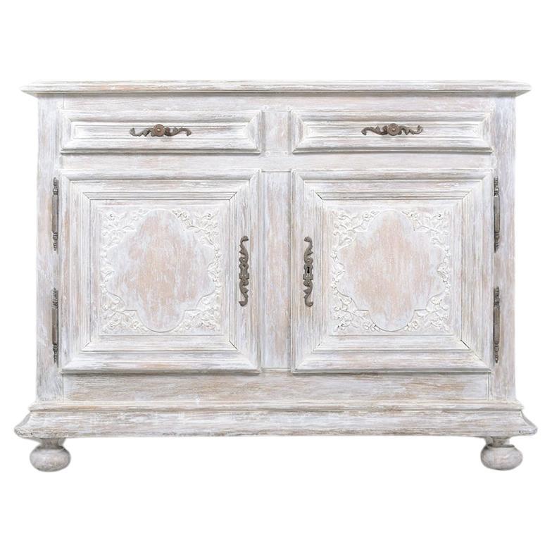Late 19th-Century Jacobean French Oak Buffet with White-Washed Finish For Sale
