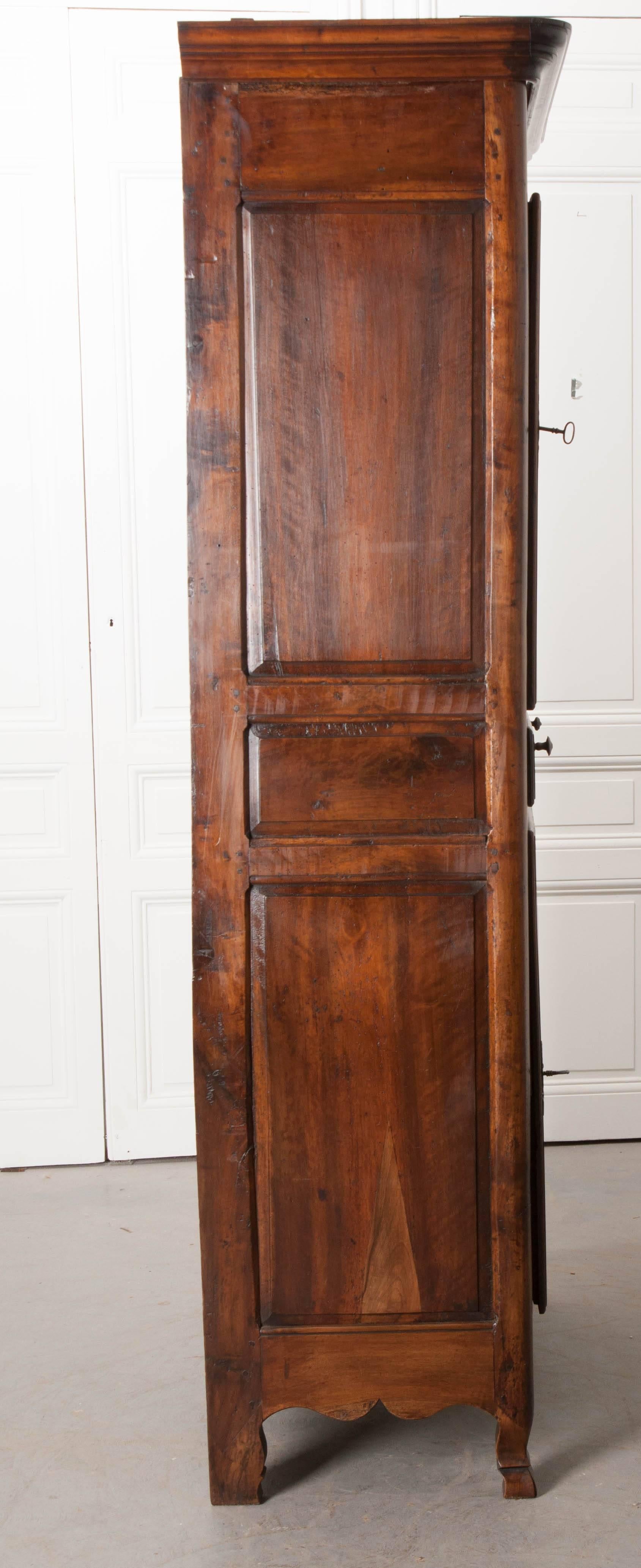 French 19th Century Provincial Walnut Homme Debout 2