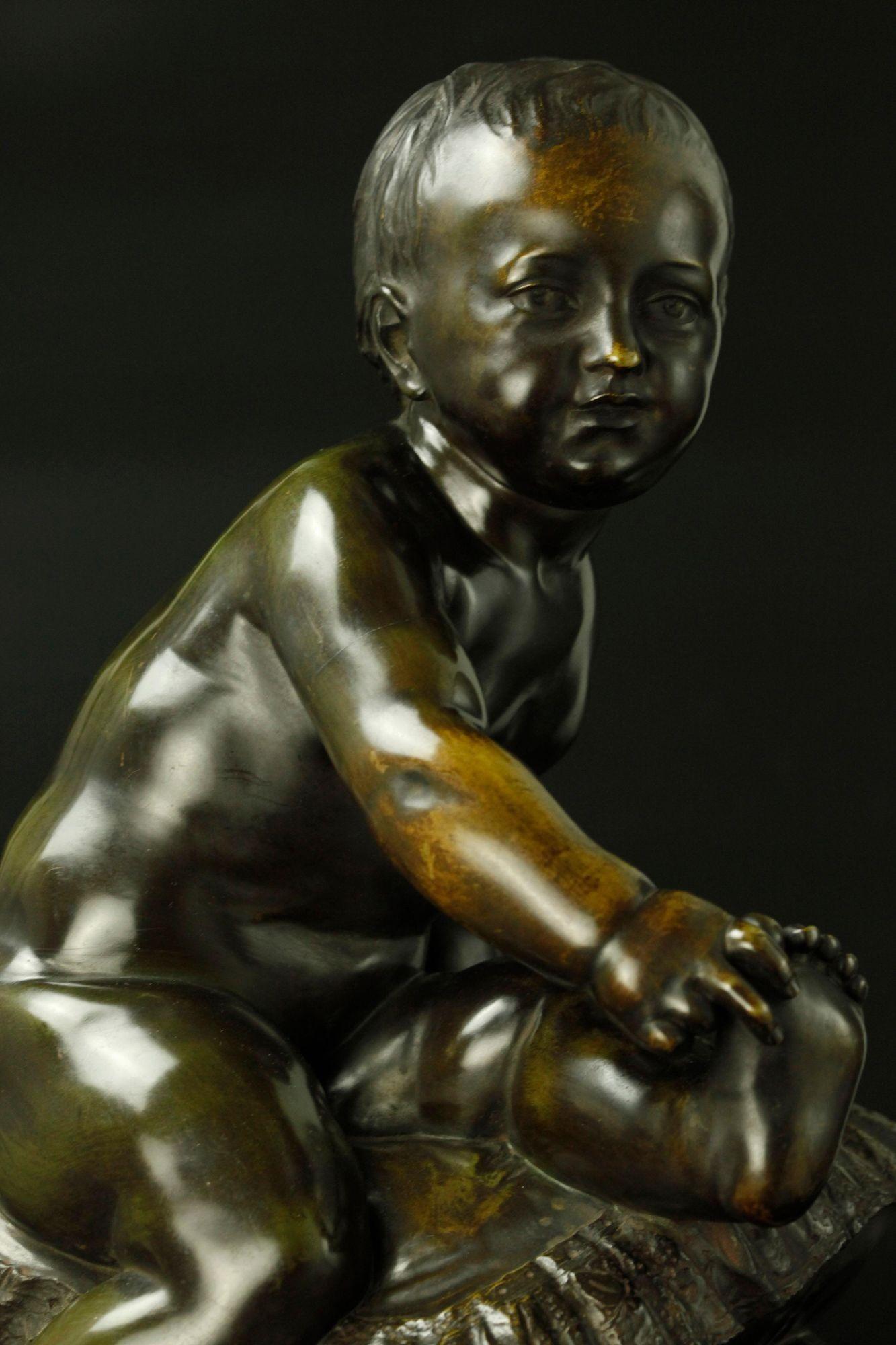 French 19th Century Putti Bronze Sculpture by Coustou For Sale 3