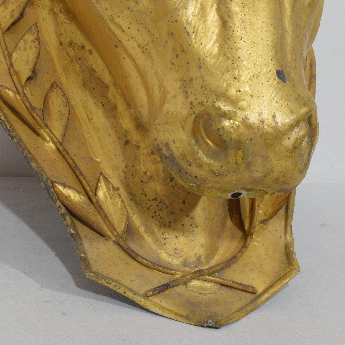 French 19th Century Rare Gilded Zinc Bull's Head Butcher's Sign For Sale 5