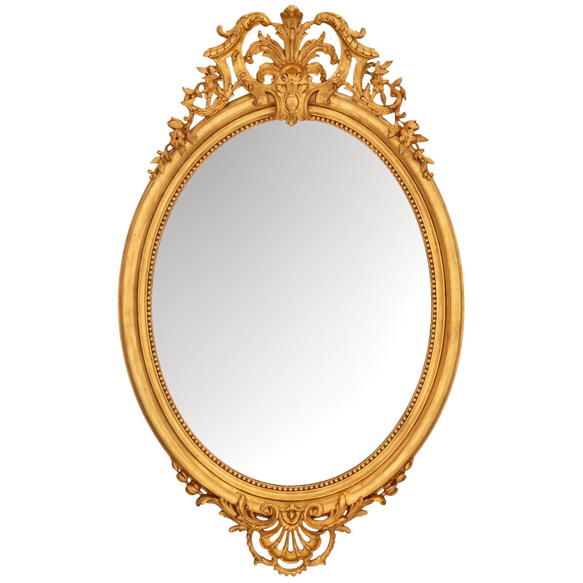French 19th Century Régence Style Giltwood Mirror For Sale
