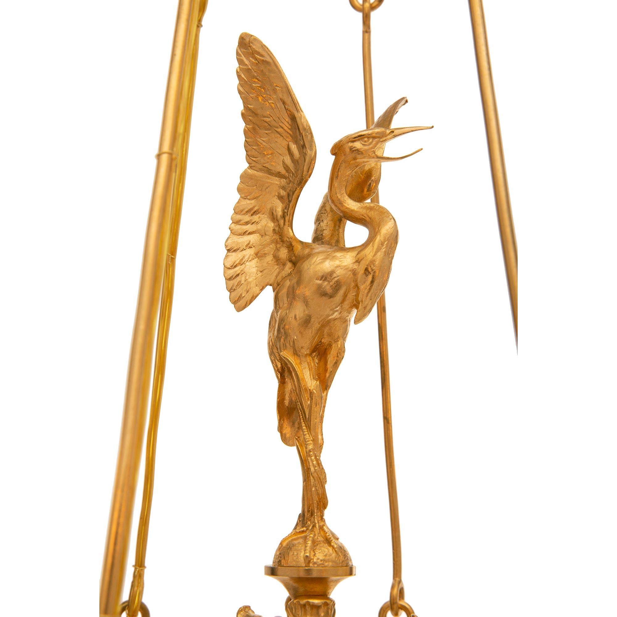 Lustre à cinq bras de lumière en bronze doré French Renaissance du 19ème siècle Bon état - En vente à West Palm Beach, FL