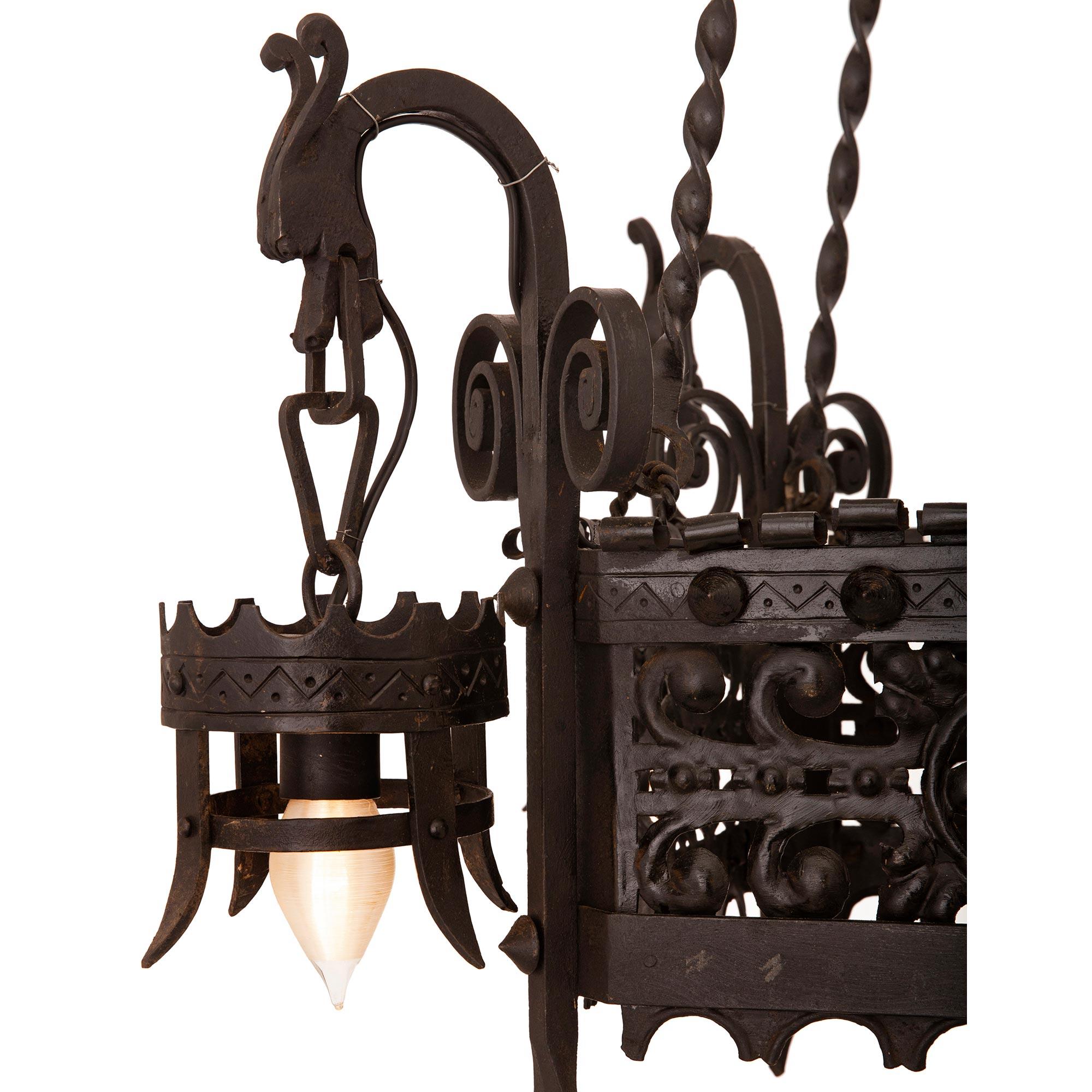 French, 19th Century, Renaissance St. Wrought Iron Chandelier For Sale 2