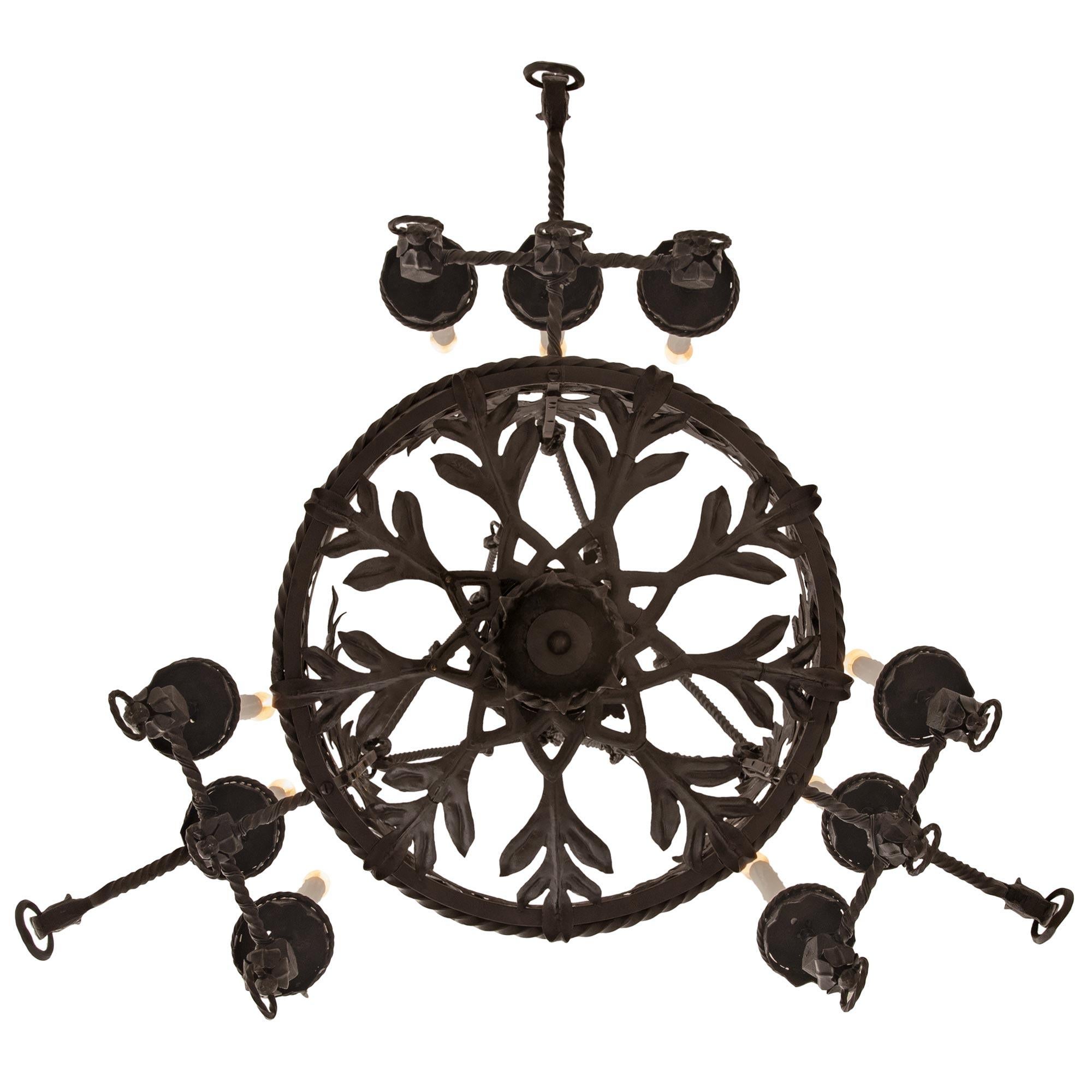 French 19th Century Renaissance St. Wrought Iron Chandelier For Sale 3