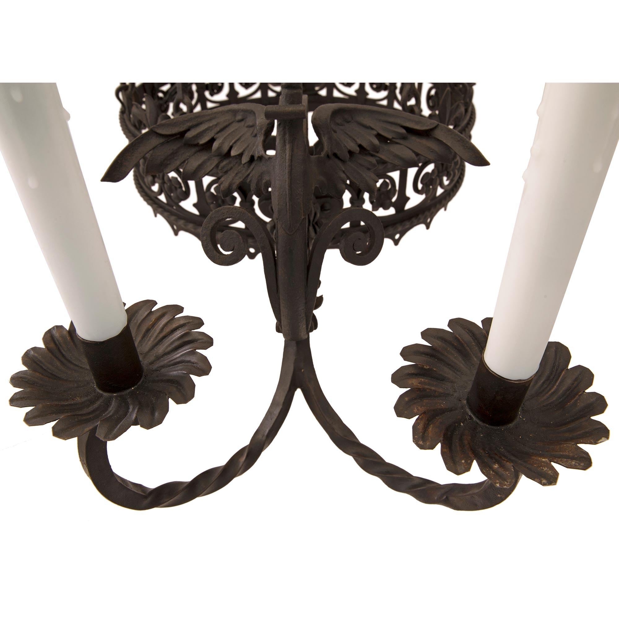 French 19th Century Renaissance St. Wrought Iron Chandelier For Sale 5