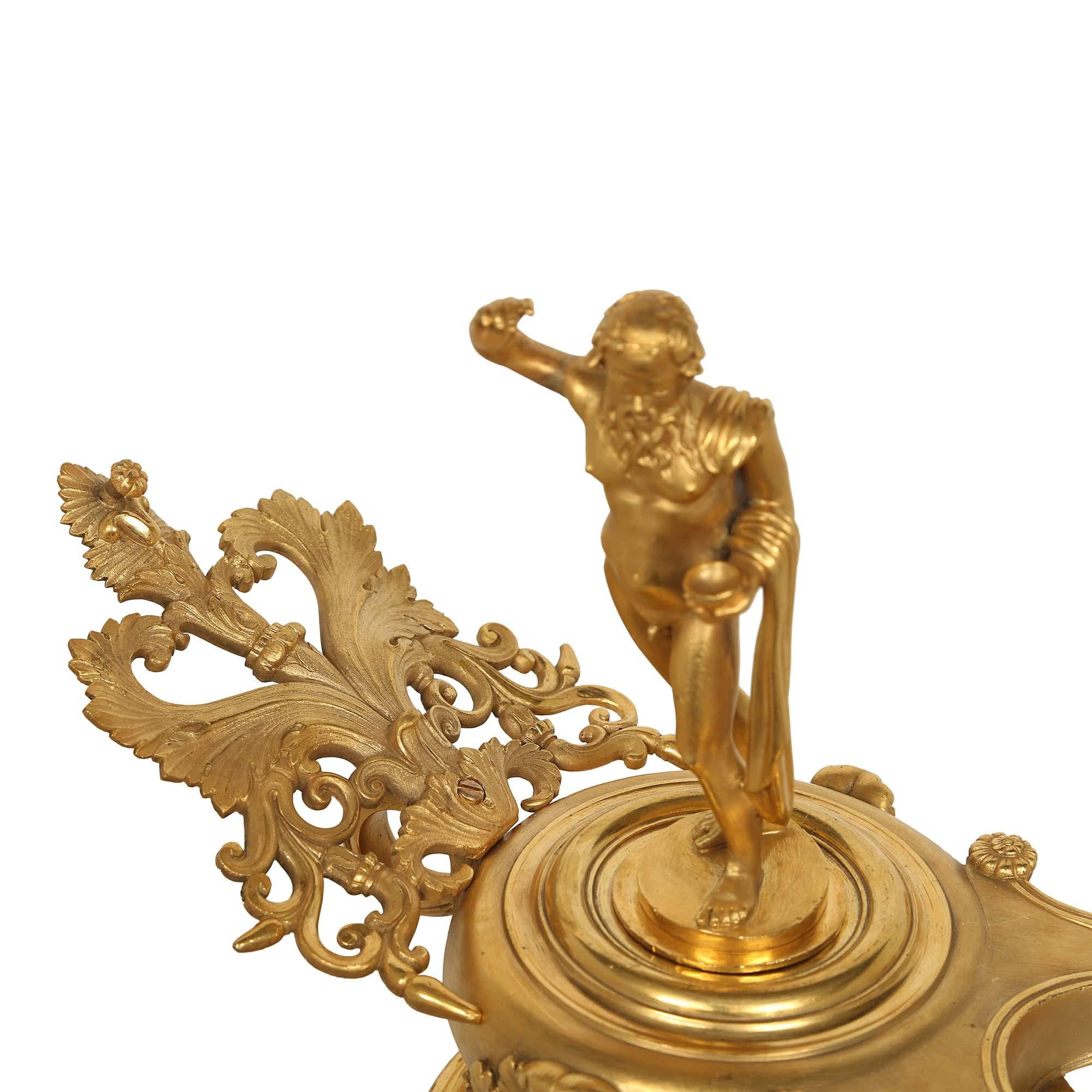 Dreiteilige Goldbronze-Öllaterne im Renaissance-Stil des 19. Jahrhunderts, Frankreich im Angebot 4