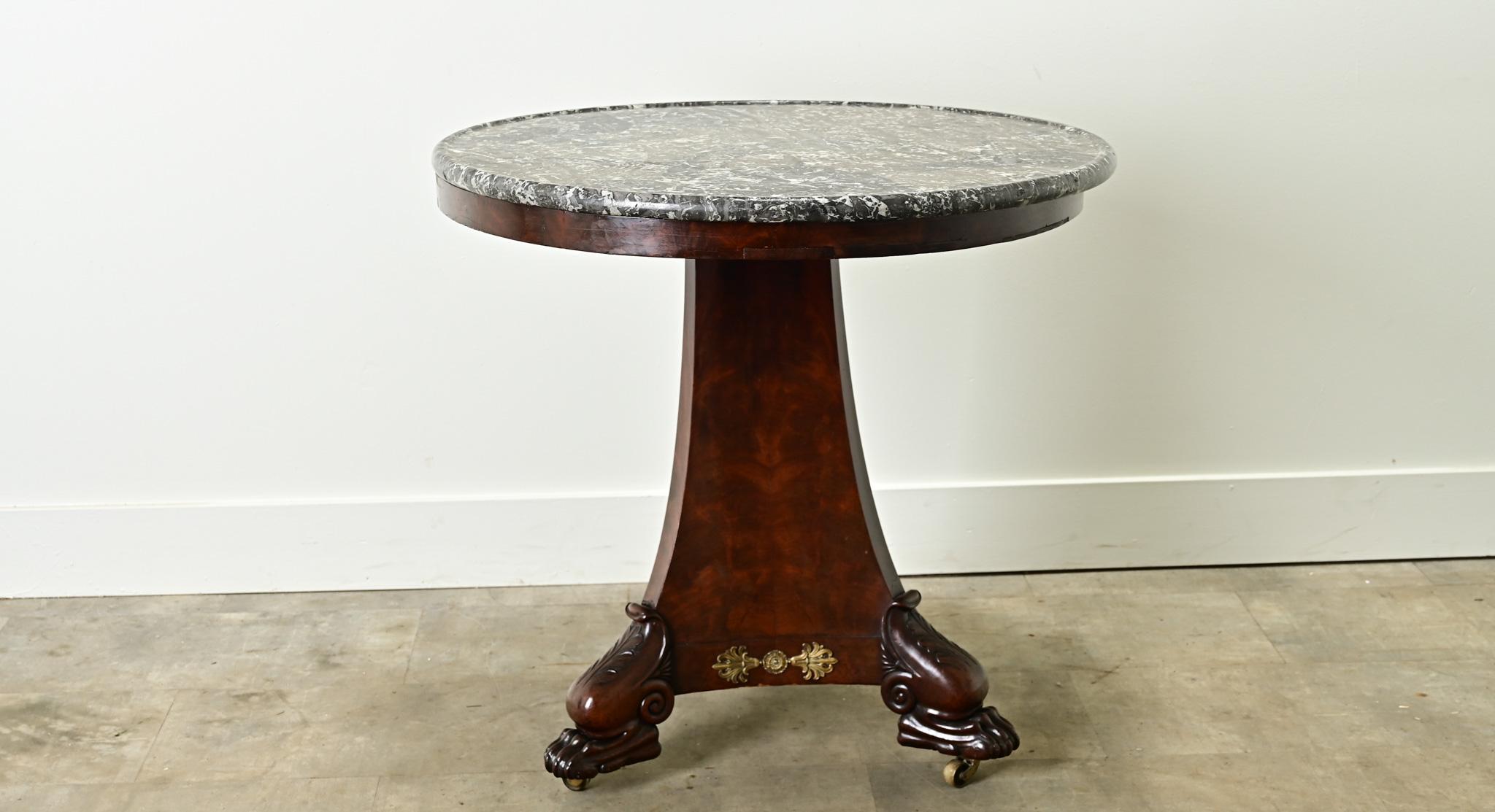 French 19th Century Restauration Center Table In Good Condition For Sale In Baton Rouge, LA