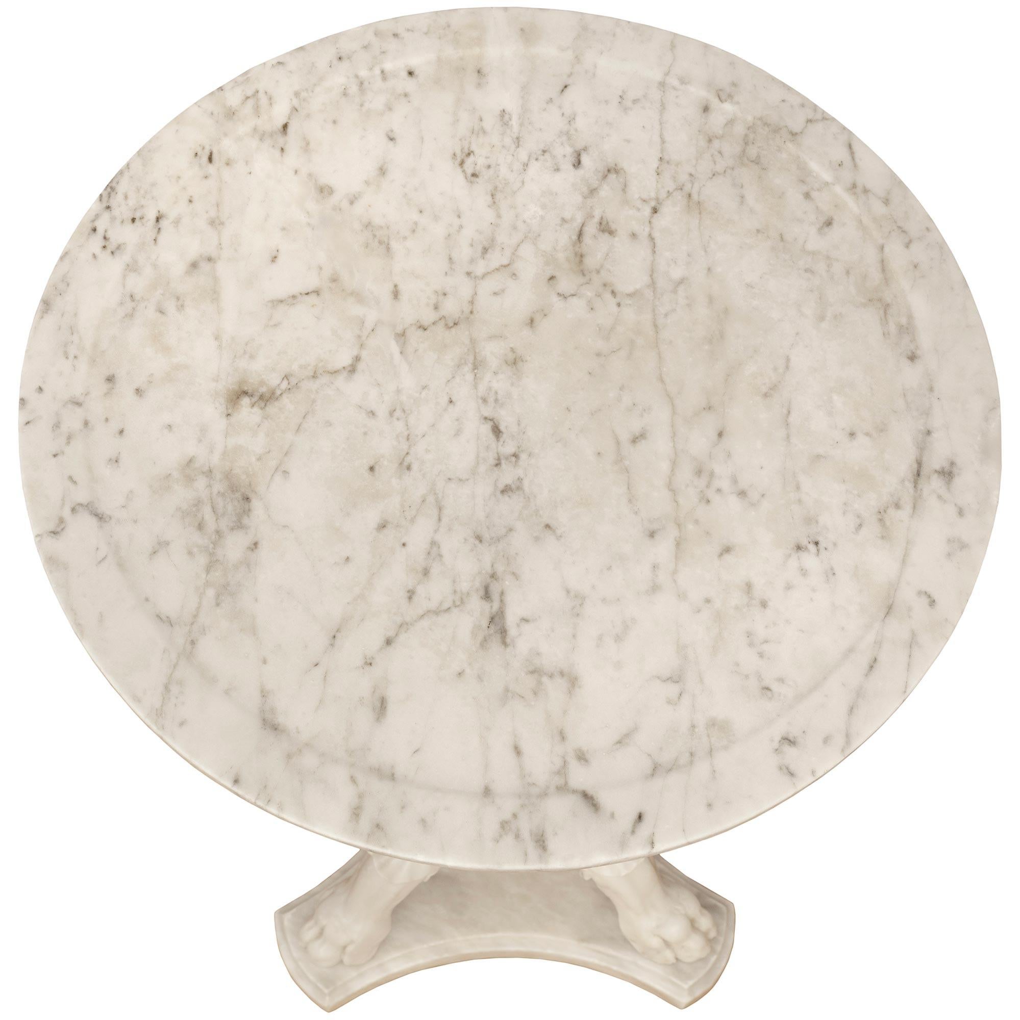 French 19th century Restauration Period white Carrara marble side table For Sale 4