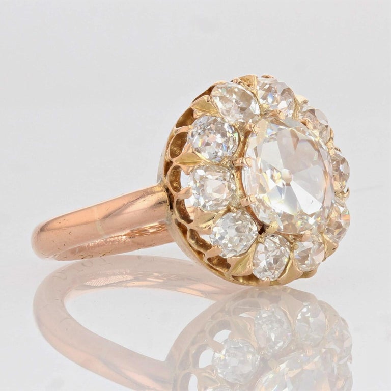 French 19th Century Rose- Cut Diamond 18 Karat Rose Gold Daisy Ring For Sale 5
