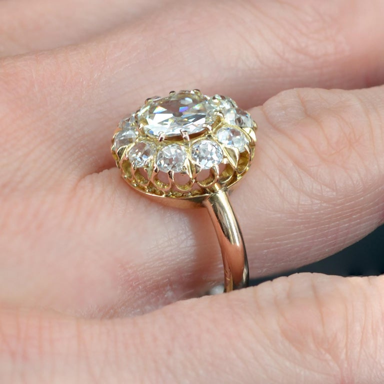 French 19th Century Rose- Cut Diamond 18 Karat Rose Gold Daisy Ring For Sale 9